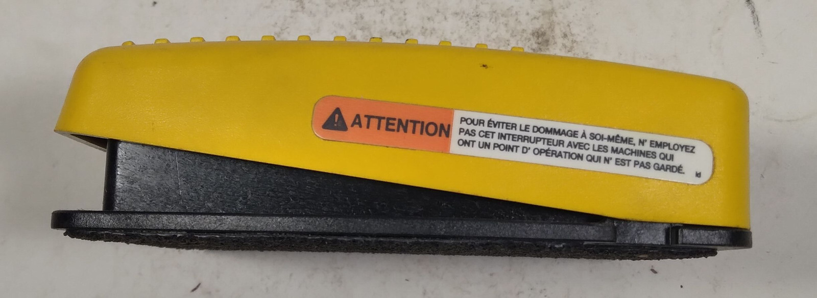 1 NEW LINEMASTER AQUILINE 971-SY FOOT SWITCH NNB ***MAKE OFFER***