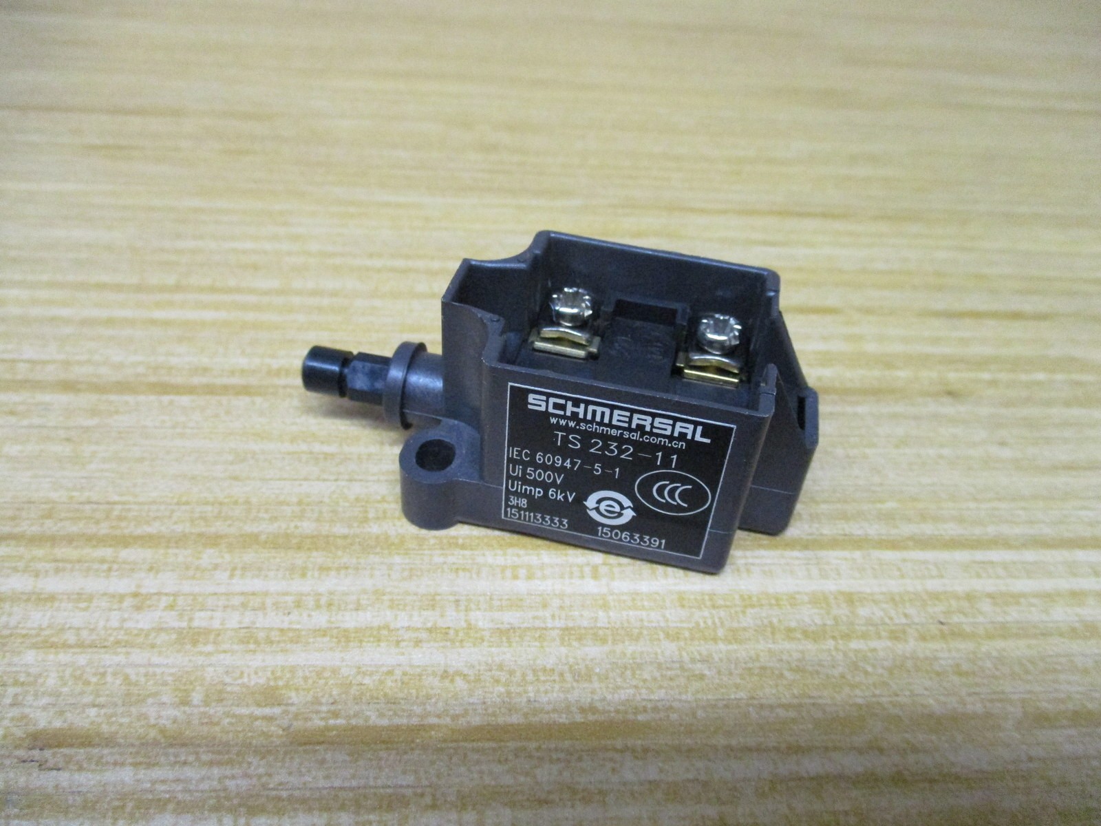 Schmersal TS 232-11 Micro Limit Switch TS23211