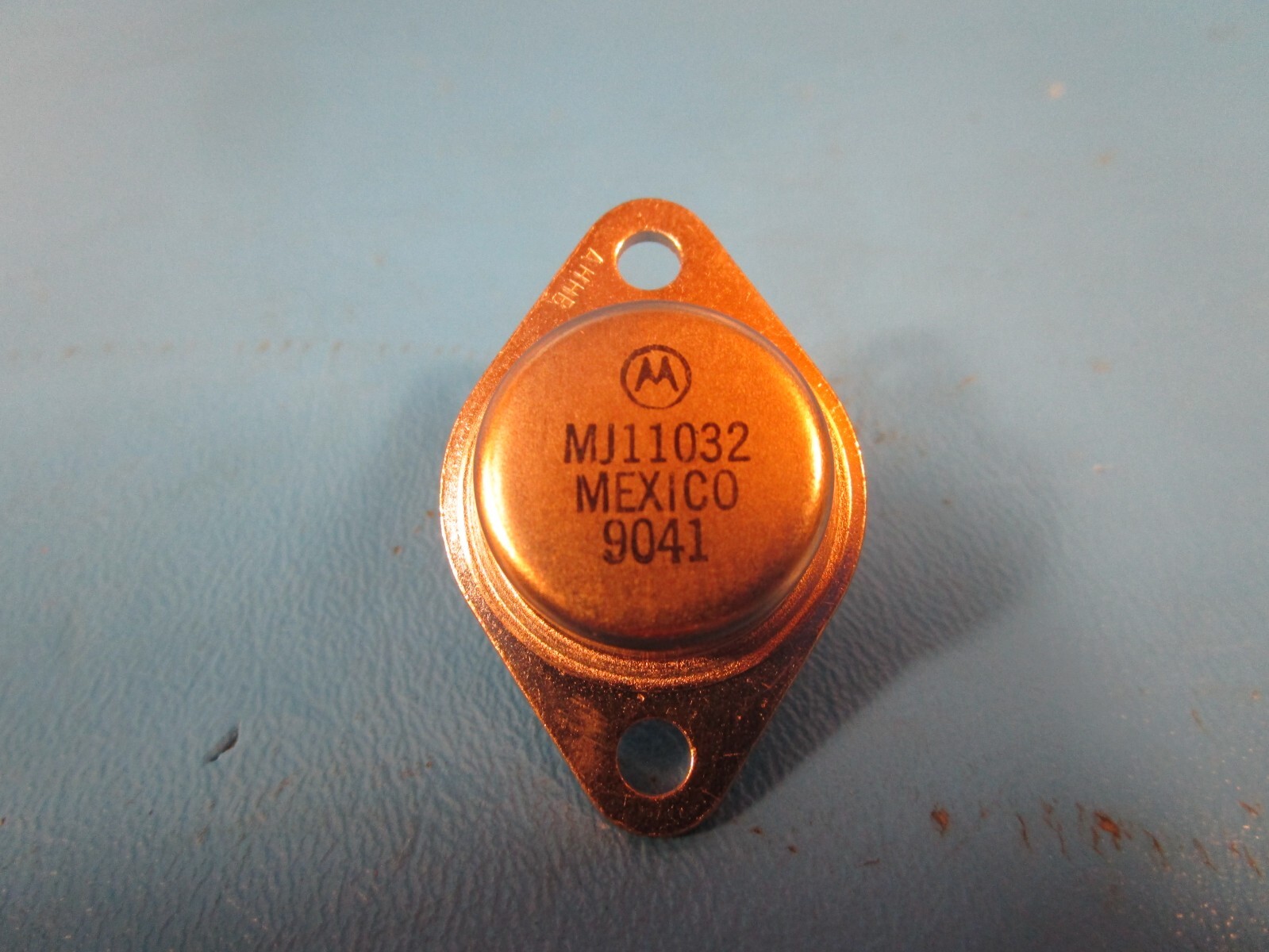 LOT OF 5 Motorola Mj11032, Silicon Power Transistors, 120 vdc, 300 watts