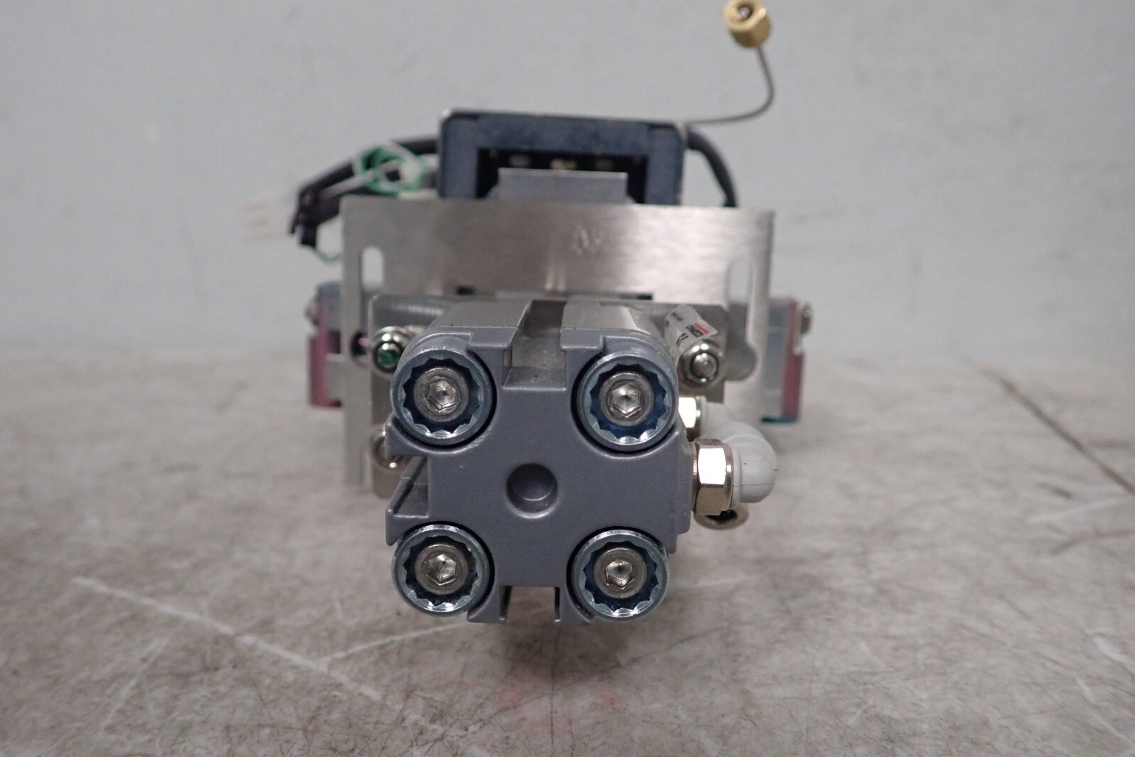 2 Camozzi 31F2A020A010WS01 Modules