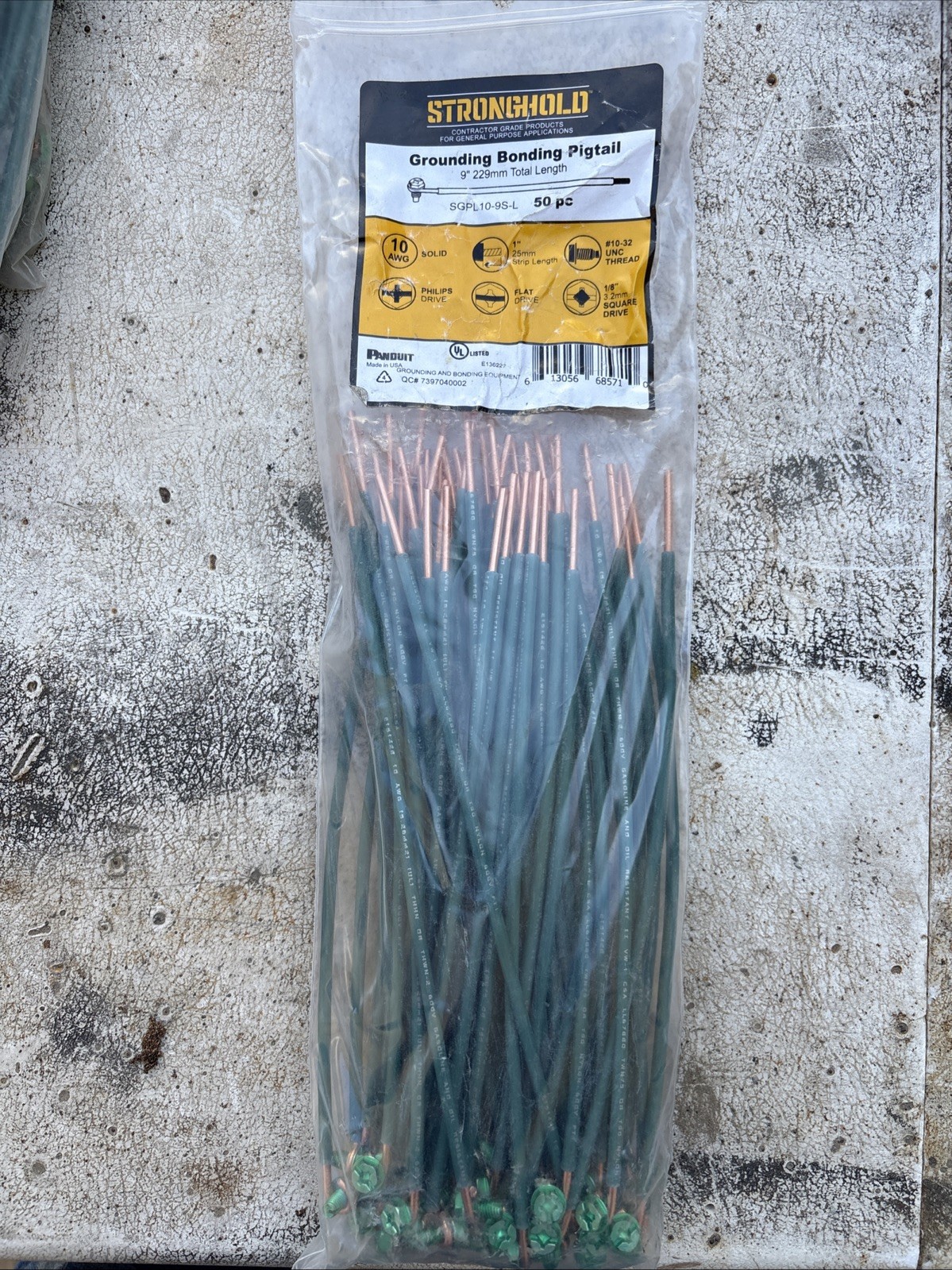 PANDUIT 10 AWG GROUND & BONDING PIGTAIL STRONGHOLD 50PCS SGPL10-9S-L