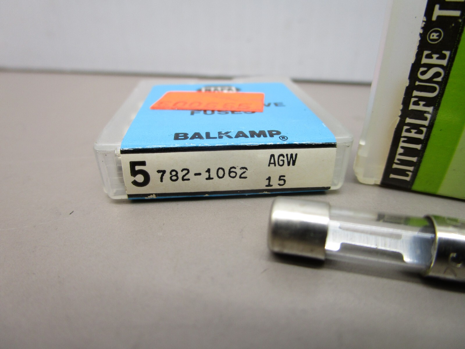 x10 Automotive Fuse Barrel Style AGW15 Fast Acting Glass 15 Amp Rating
