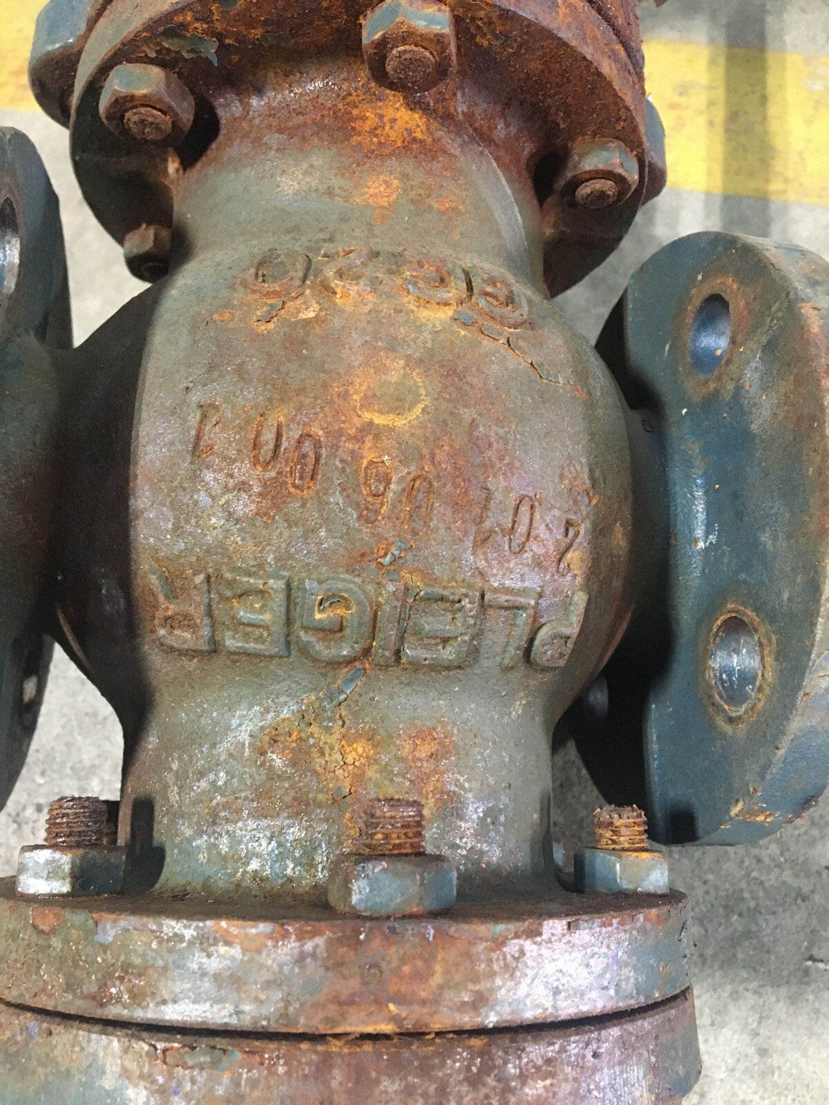 HONEYWELL PLEIGER DN32 PN16 ACTUATED GLOBE VALVE