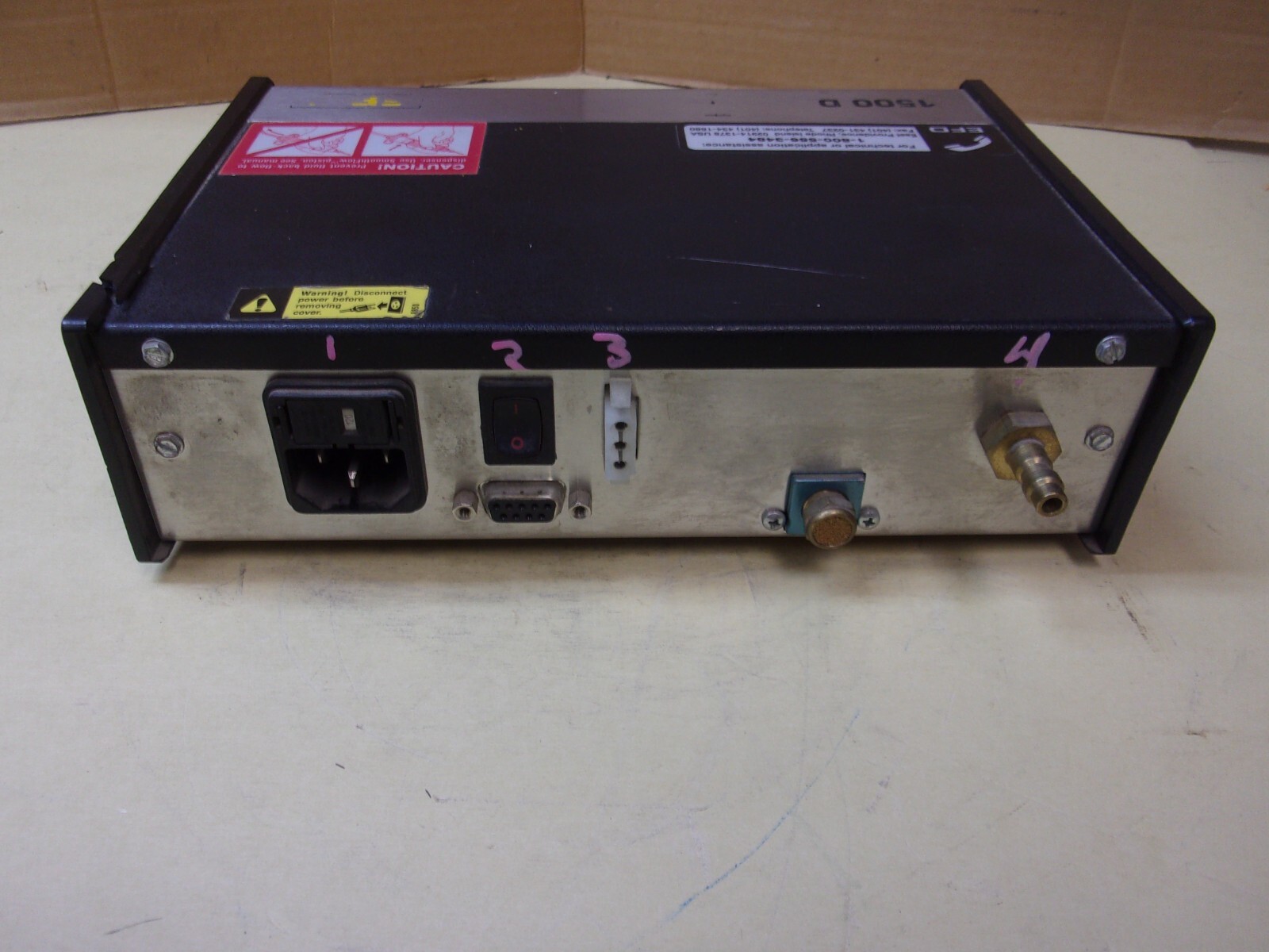 EFD 1500D Liquid Dispenser 100/120/220VAC , 5-24VDC