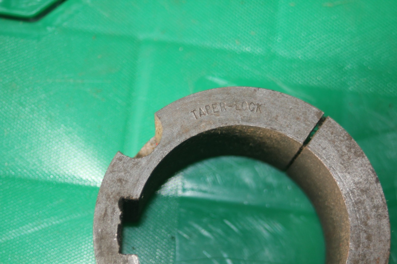 Dodge Taper Lock 2517 2-7/16″