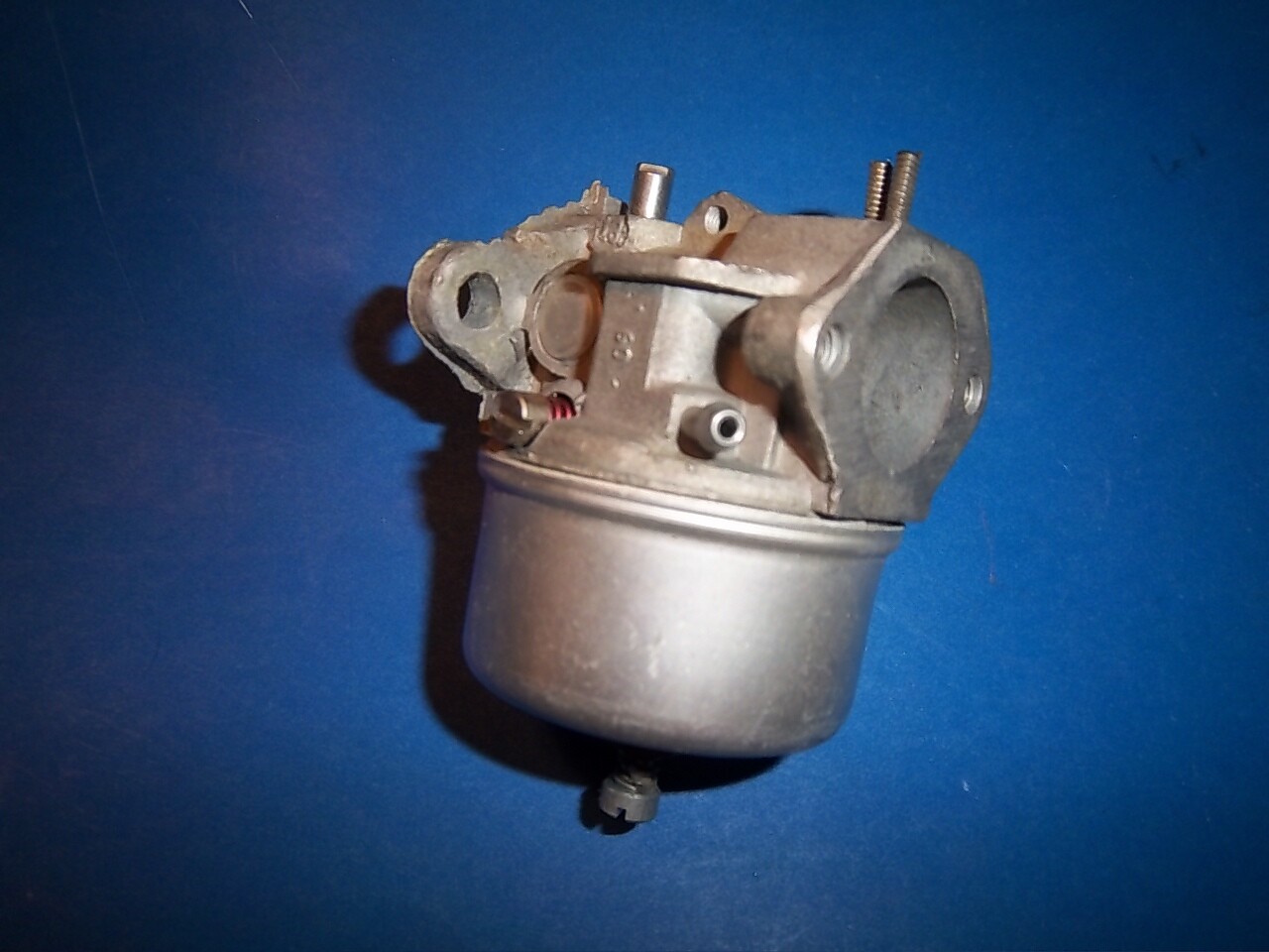 NEW Tecumseh SERVICE CARBURTOR FITS TROY BUILT SNOW BLOWERS 1184J7M TC10