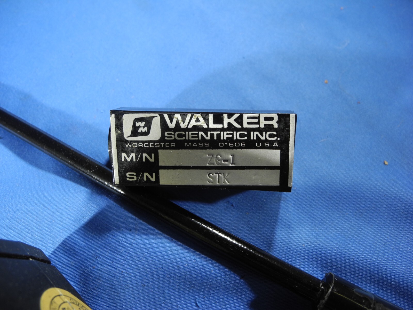 Walker Scientific MG-4D Portable Gaussmeter w Broken Probe MG-4D &ZG-1.