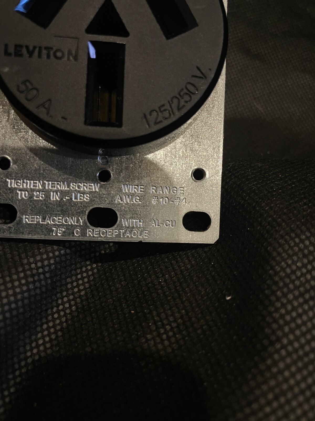 New Leviton OD38N B120A Plug 10-50 50A 125/250V Open Box