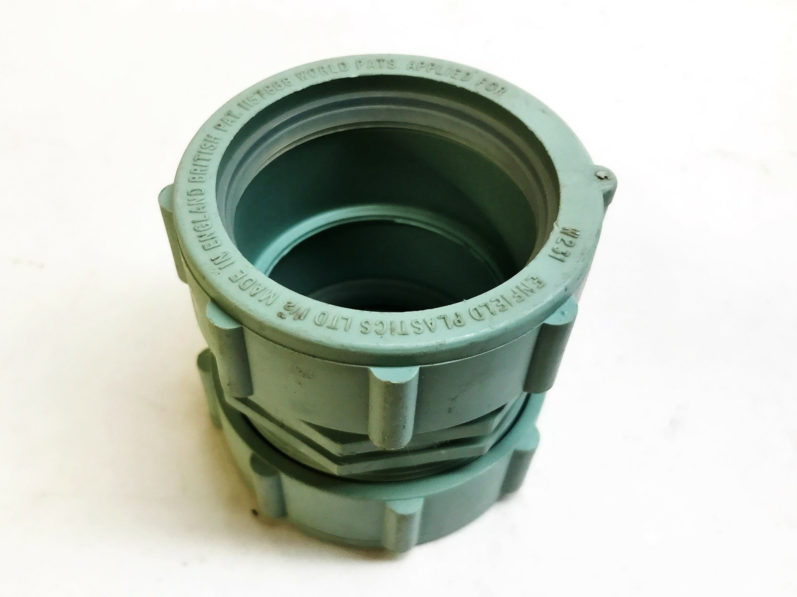 Enfield 1-1/2″ Labline Acid Waste MJ x MJ FRPP Coupling W161 NOS