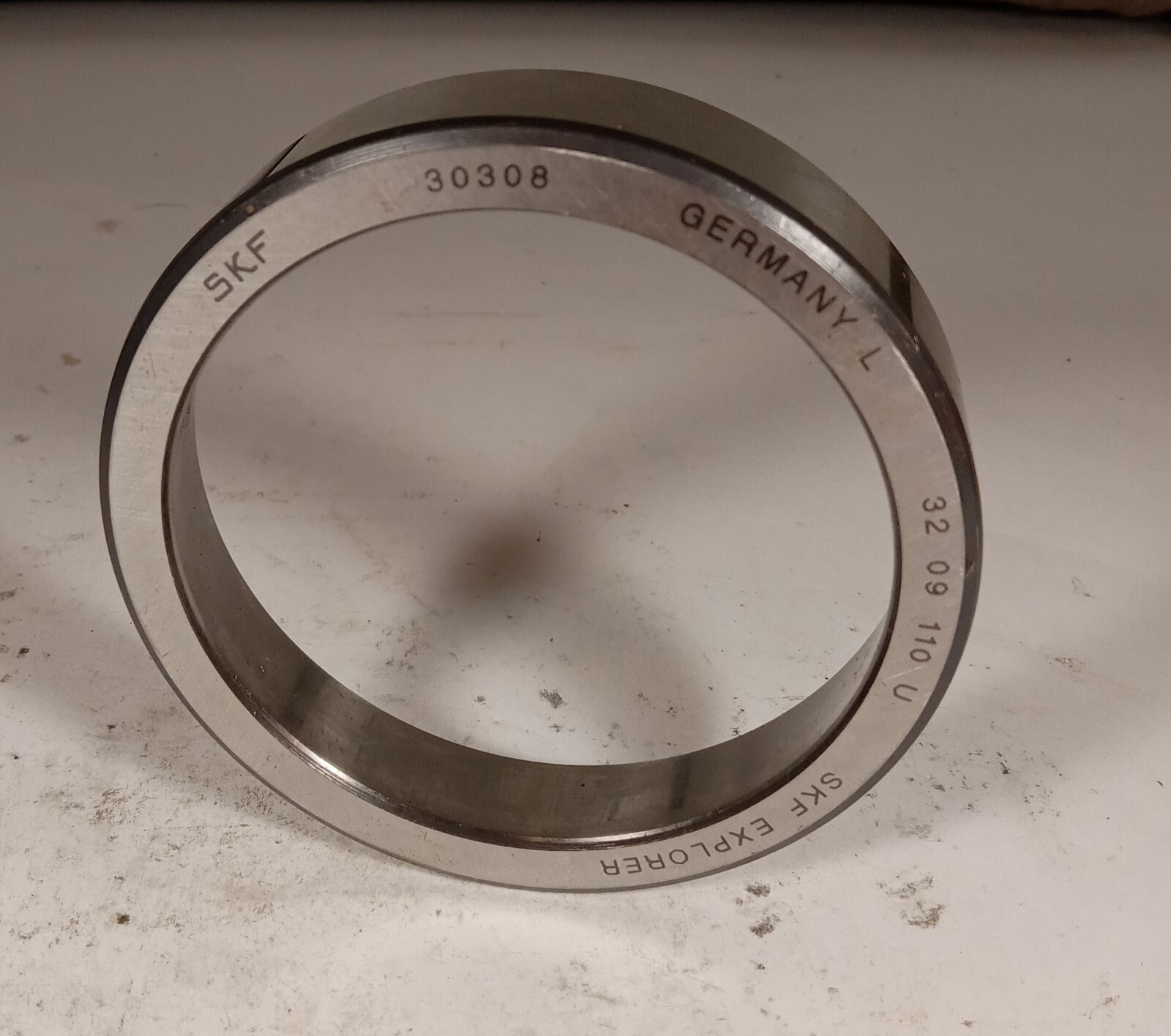 1 NEW SKF 30308 TAPERED ROLLER BEARING CUP NNB ***MAKE OFFER***