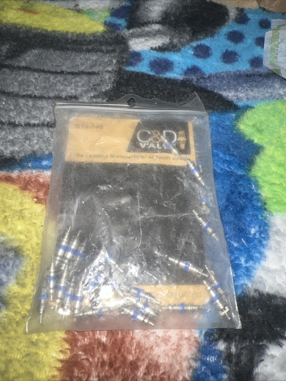 25 Pcs C&D Valve Core 1/4″ B10-740 CD4460/25