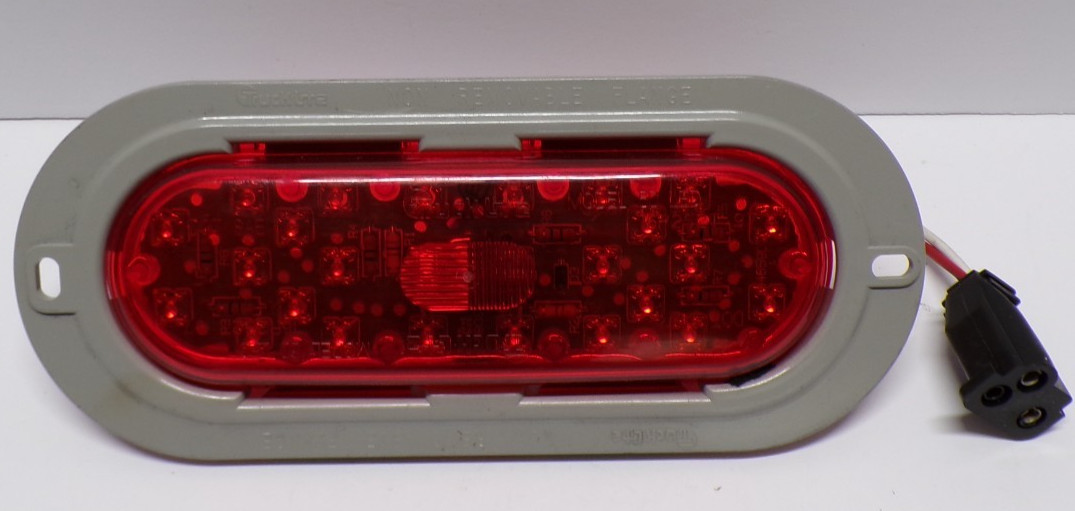 Truck- Lite 16P2S2T 97 DOT SAE 60 LED GRND-TAIL-TURN LIGHT RED