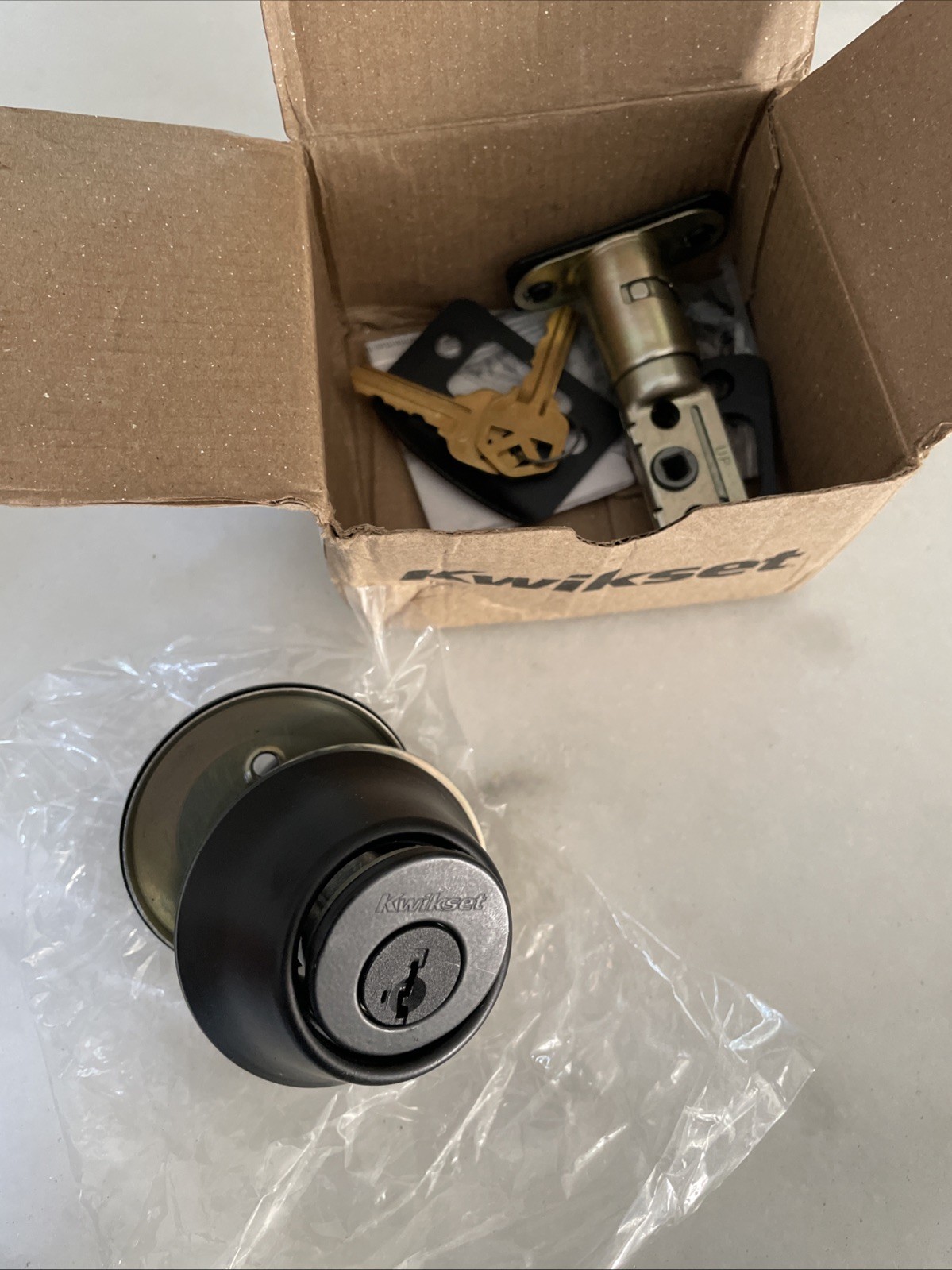 1 NEW KWIKSET 96600-743 MATTE BLACK KEYED DEADBOLT LOCK NEW IN BOX