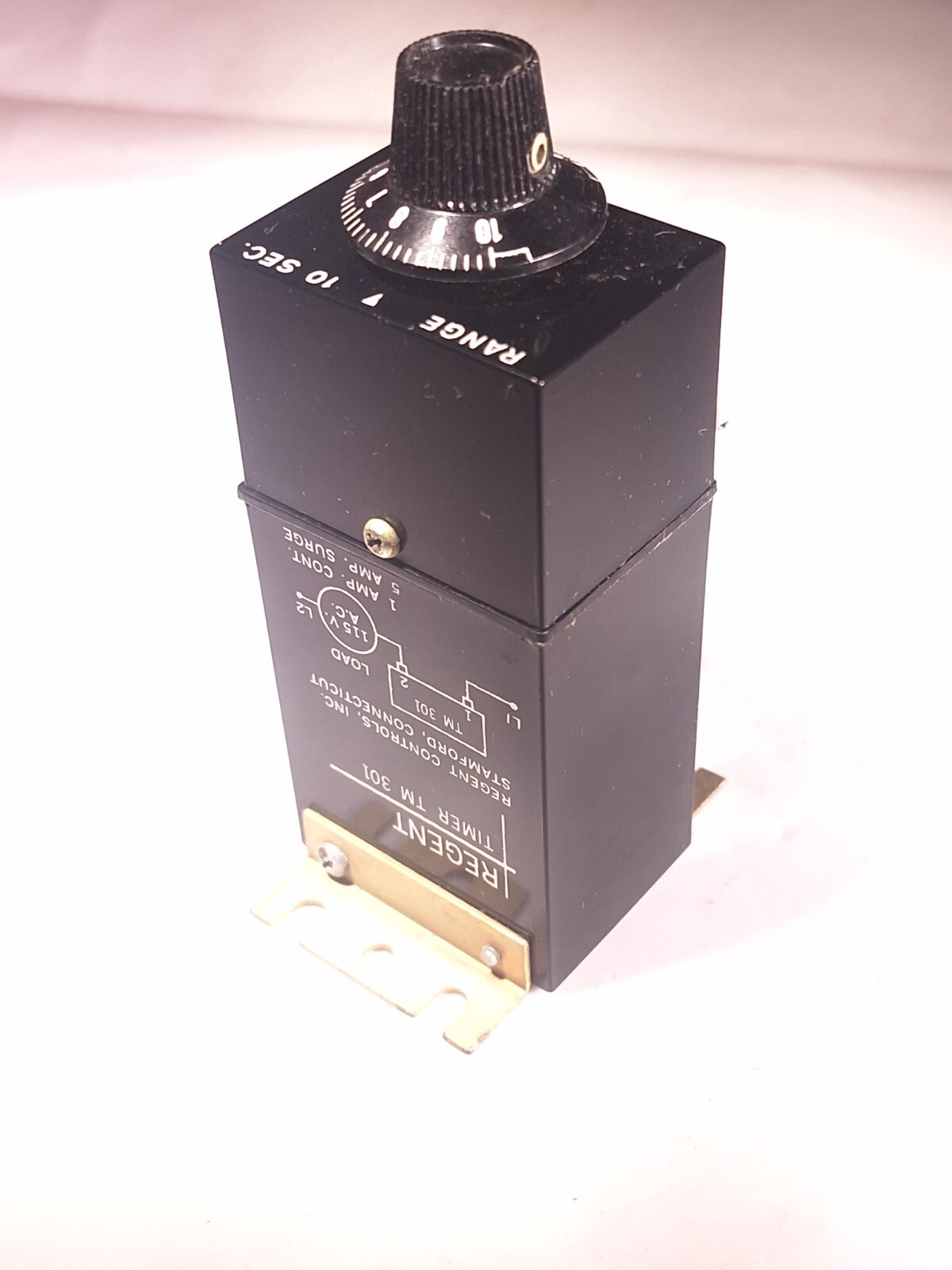 REGENT CONTROLS TM301D10S DELAY TIMER 115VAC 0-10 SEC RANGE