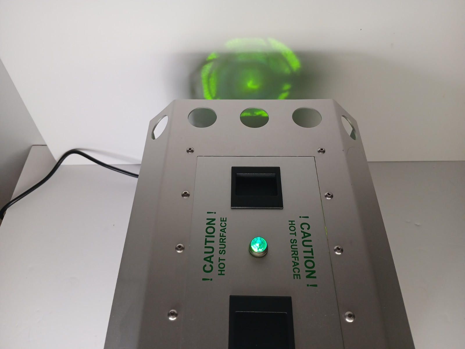 1x Used American Ultraviolet Green Spot UV Curing System, MFG 2017