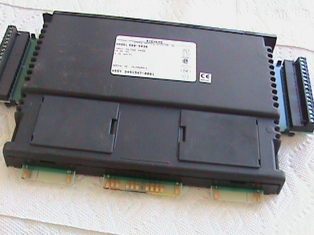 Siemens 500-5030 32 PT LVDC Input Assy 2491347-0001