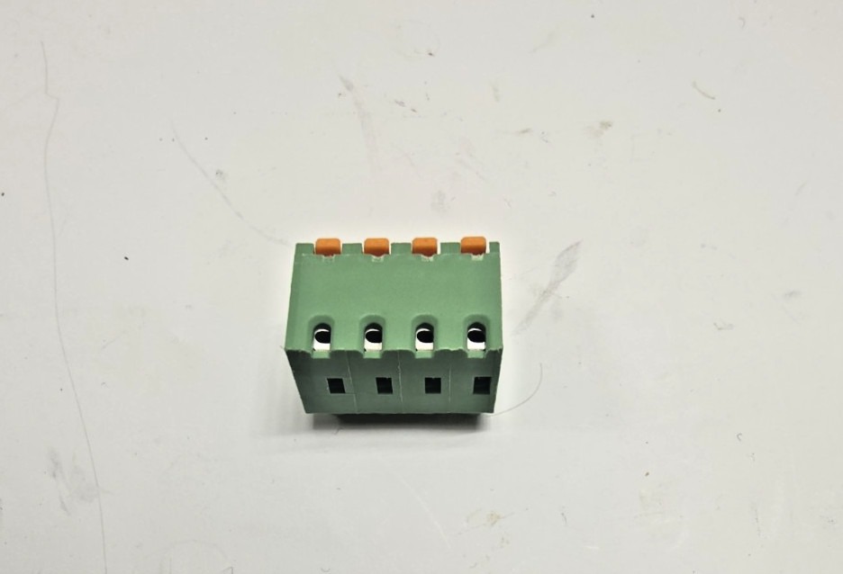 LOT OF 50, FK-MPT, PHOENIX CONTACT NICT-4AA/1A CONNECTOR TERMINAL 4-POLE, NEW