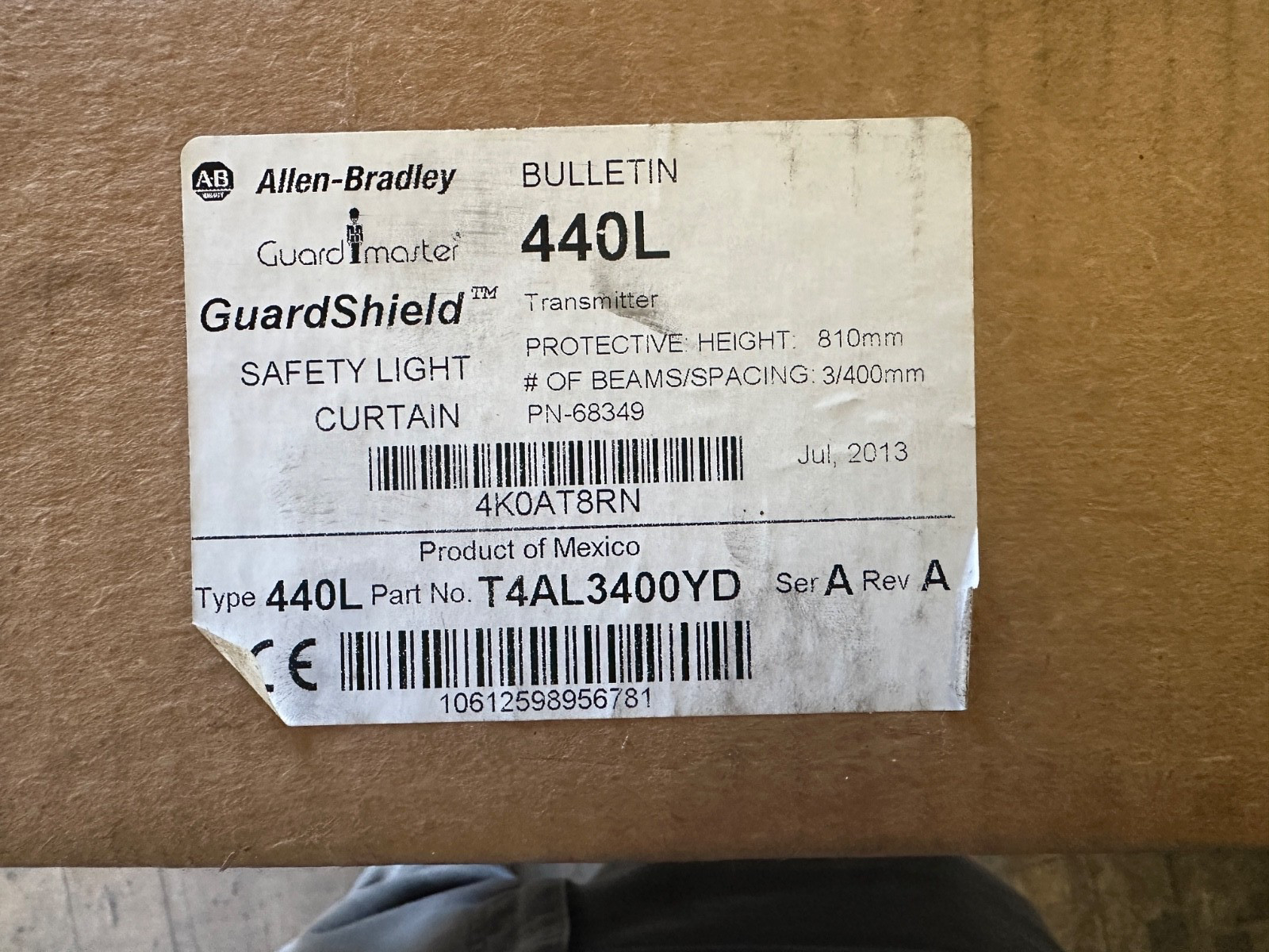 SET** AB Gaurd shield Saftey light curtain T4AL3400YD SER A and R4AL3400YD SER A