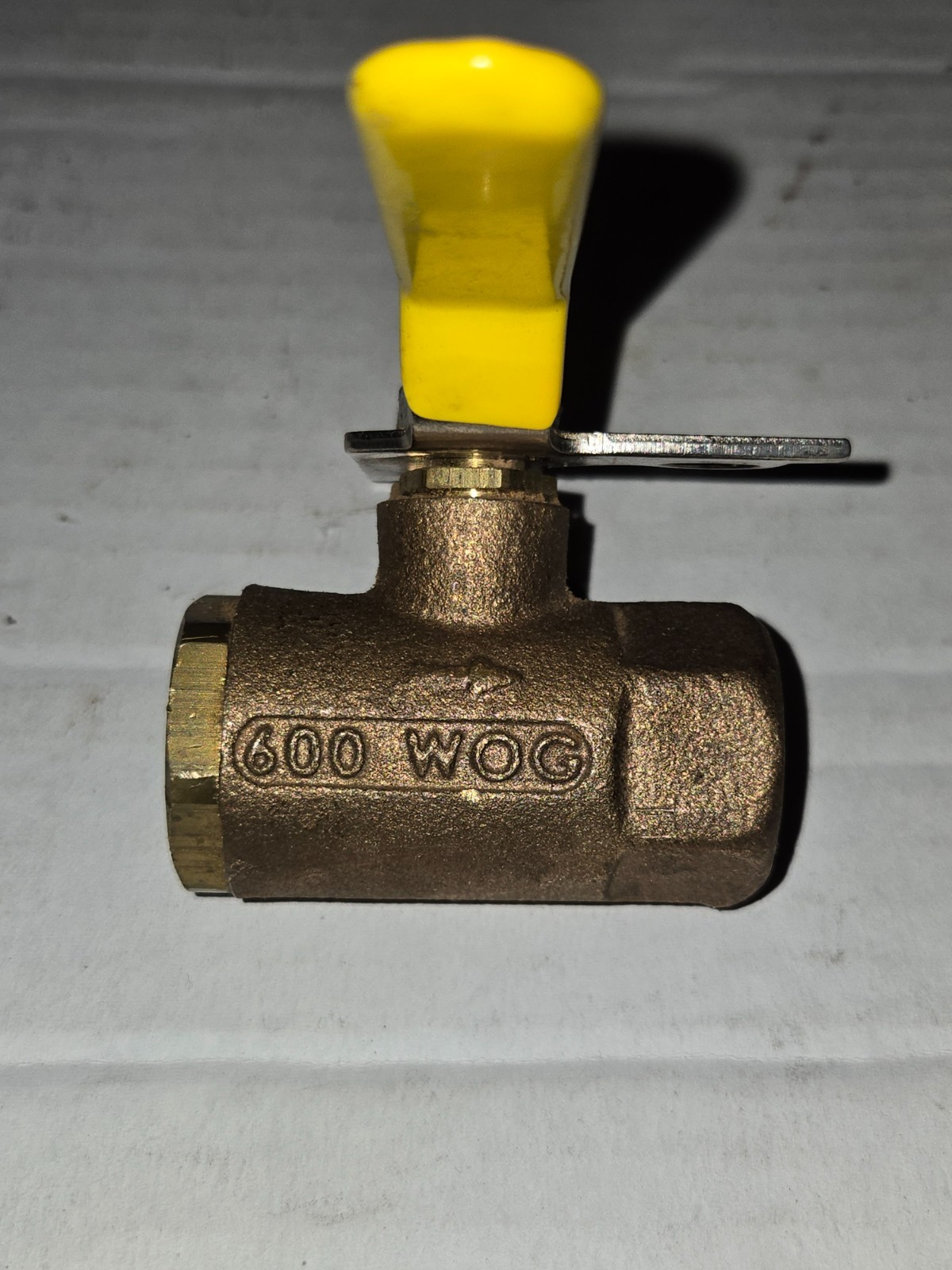 Conbraco Apollo 1/2″ 600 WOG C11 Lockable Ball Valve