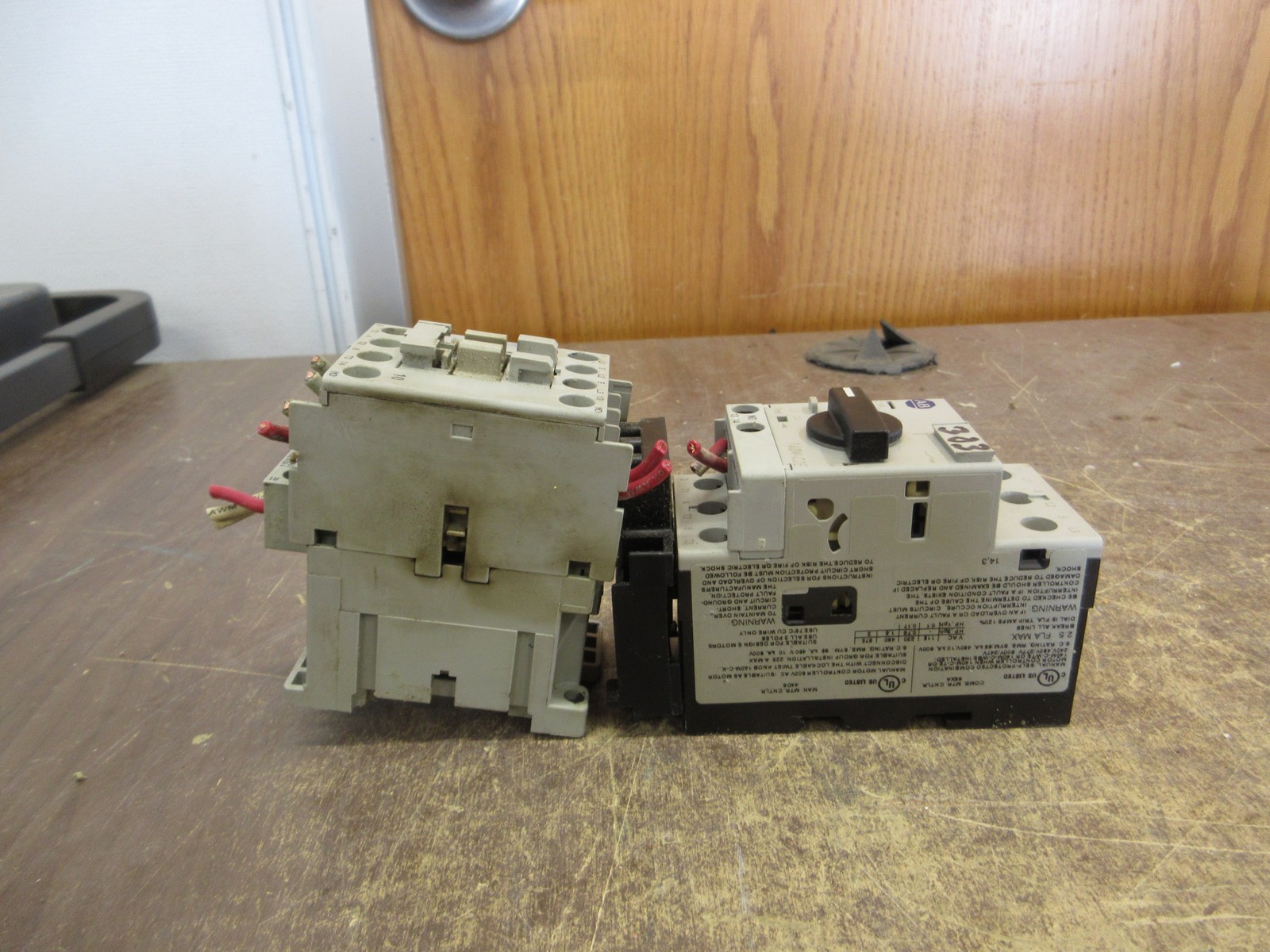 Allen-Bradley Starter 100-C09*10 / 140M-C2E-B25 120V Coil Trip: 1.6-2.5A Used