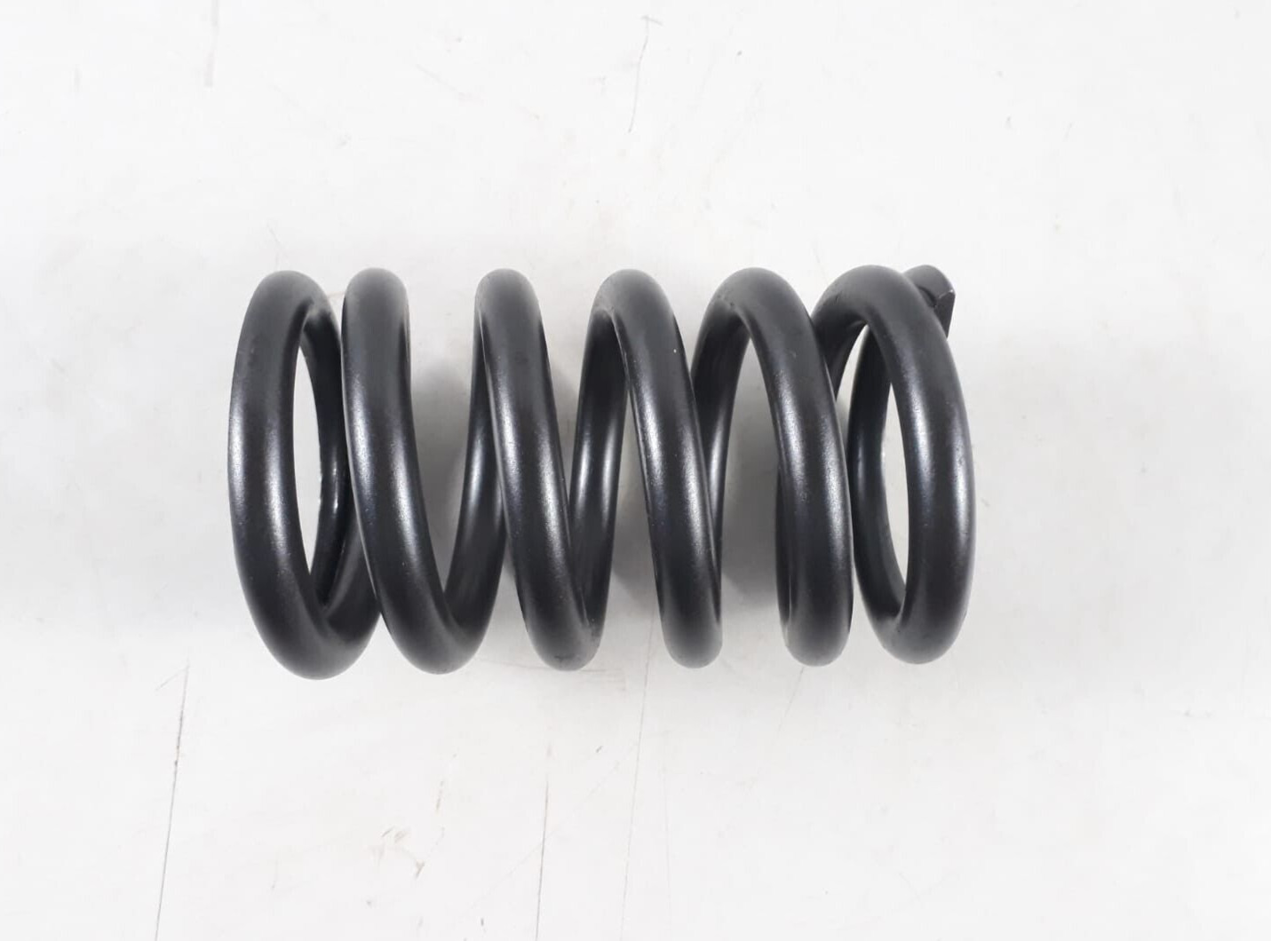 Spring (Start.V) P/N 90704-22K-136 966110 For Kawasaki 8S60MCE