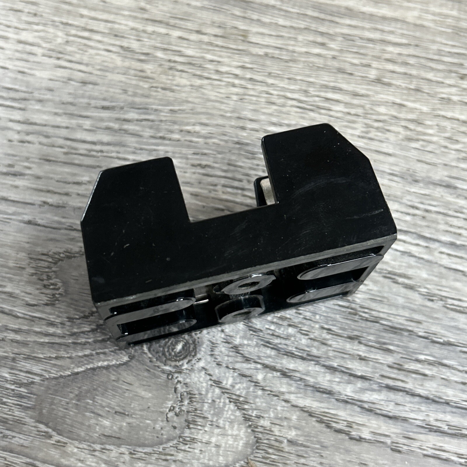 Marathon Special Products F30ASP Fuse Block 4100005 30A 2 Pole 250V 30A Oem