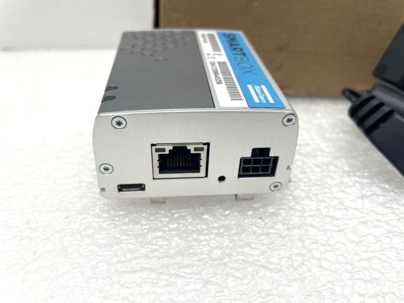 NEW ATLAS COPCO COMPRESSOR SMARTBOX 4G LPWA ETH P1830170180 SIERRA WIRELESS