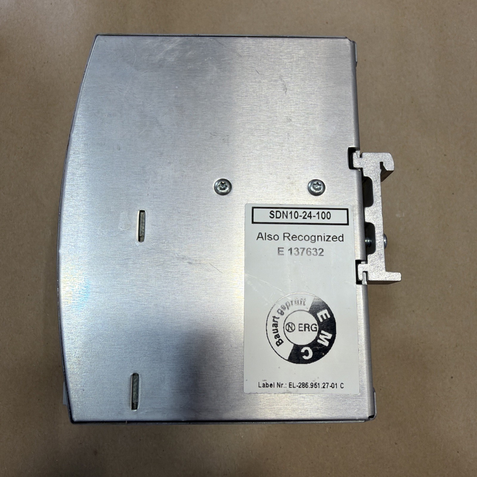 Sola SDN 10-24-100P Power Supply 115/230 Vac 24 Vdc / 10A