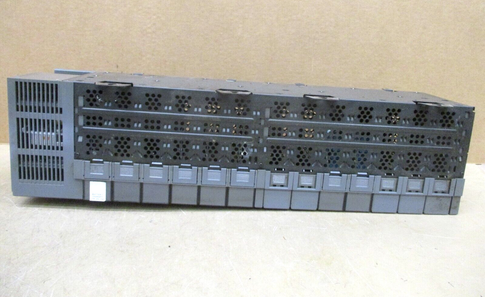 Allen-Bradley SLC 500 1746-P3 SLC 5/04 CPU 1747-L542 1747-DCM 1747-SDN 48693GN