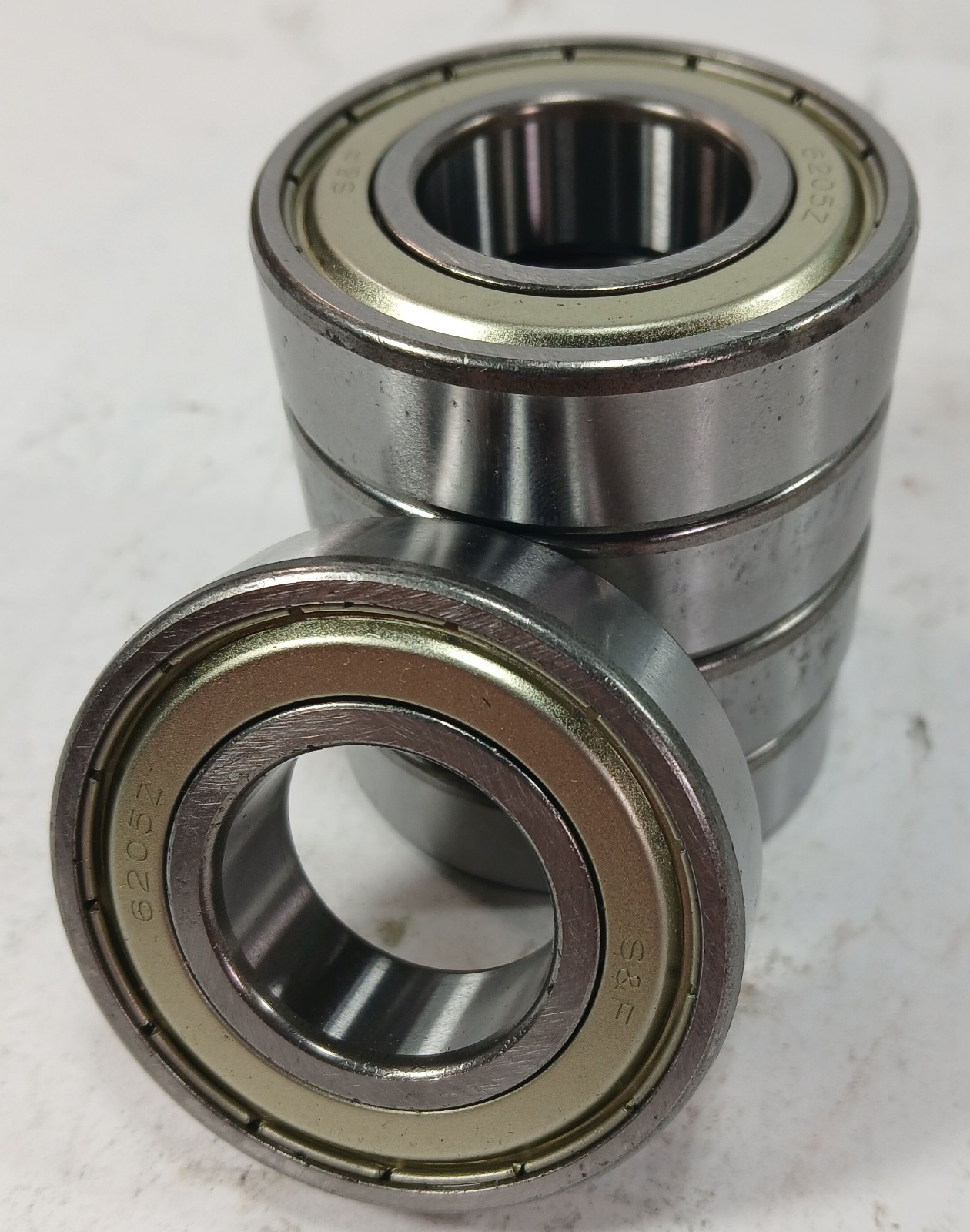 5 NEW S&F 6205Z RADIAL DEEP GROOVE BALL BEARINGS NNB ***MAKE OFFER***