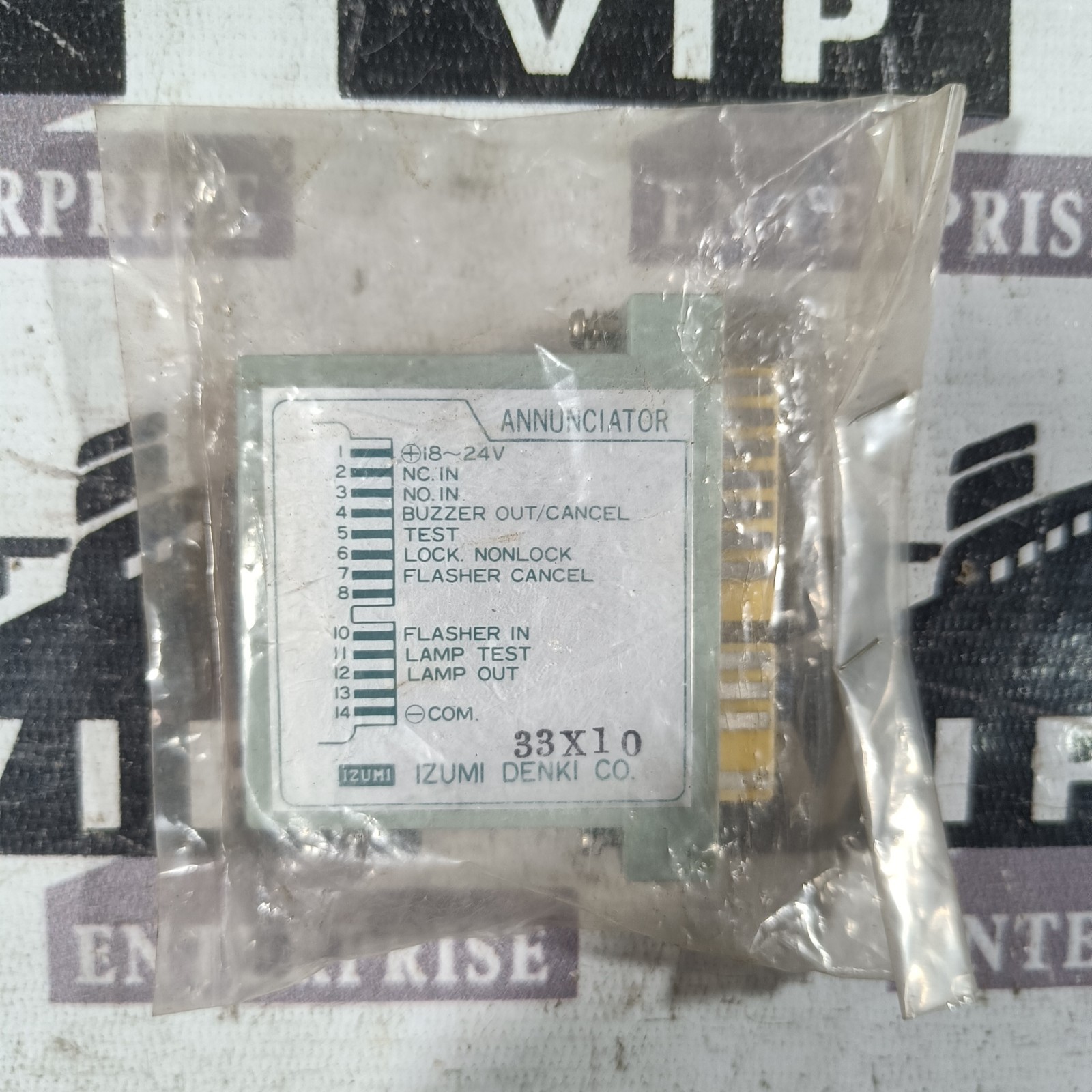 IZUMI DENKI 33X10 ANNUNCIATOR LOT OF 5 PCS FREE FAST SHIPPING