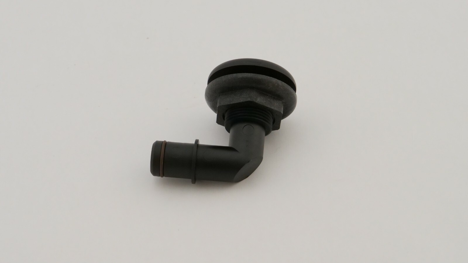 Flow-Rite MA-027-QLB-EB Qwik-Lok Flanged Thru-Hull Elbow