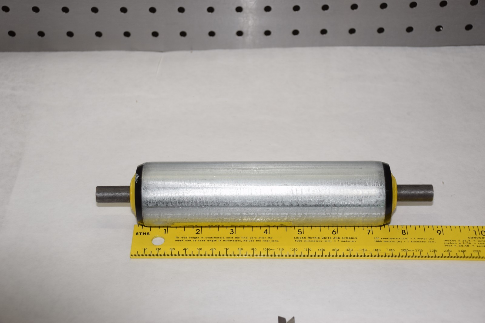 (2) INTERROLL 1.776.R81.M75-7.63 H 1-29/32″ WIDE 10″ LENGTH CONVEYOR ROLLER NEW