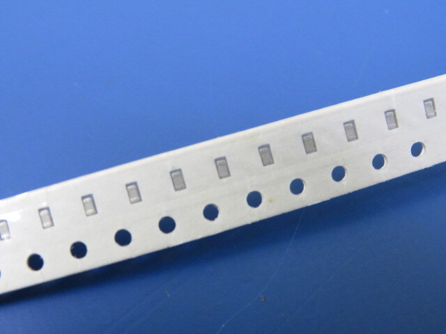 AVX 06031A220FAT2A Qty of 800 per Lot CAPCE22PF+/5.0% 100VDC