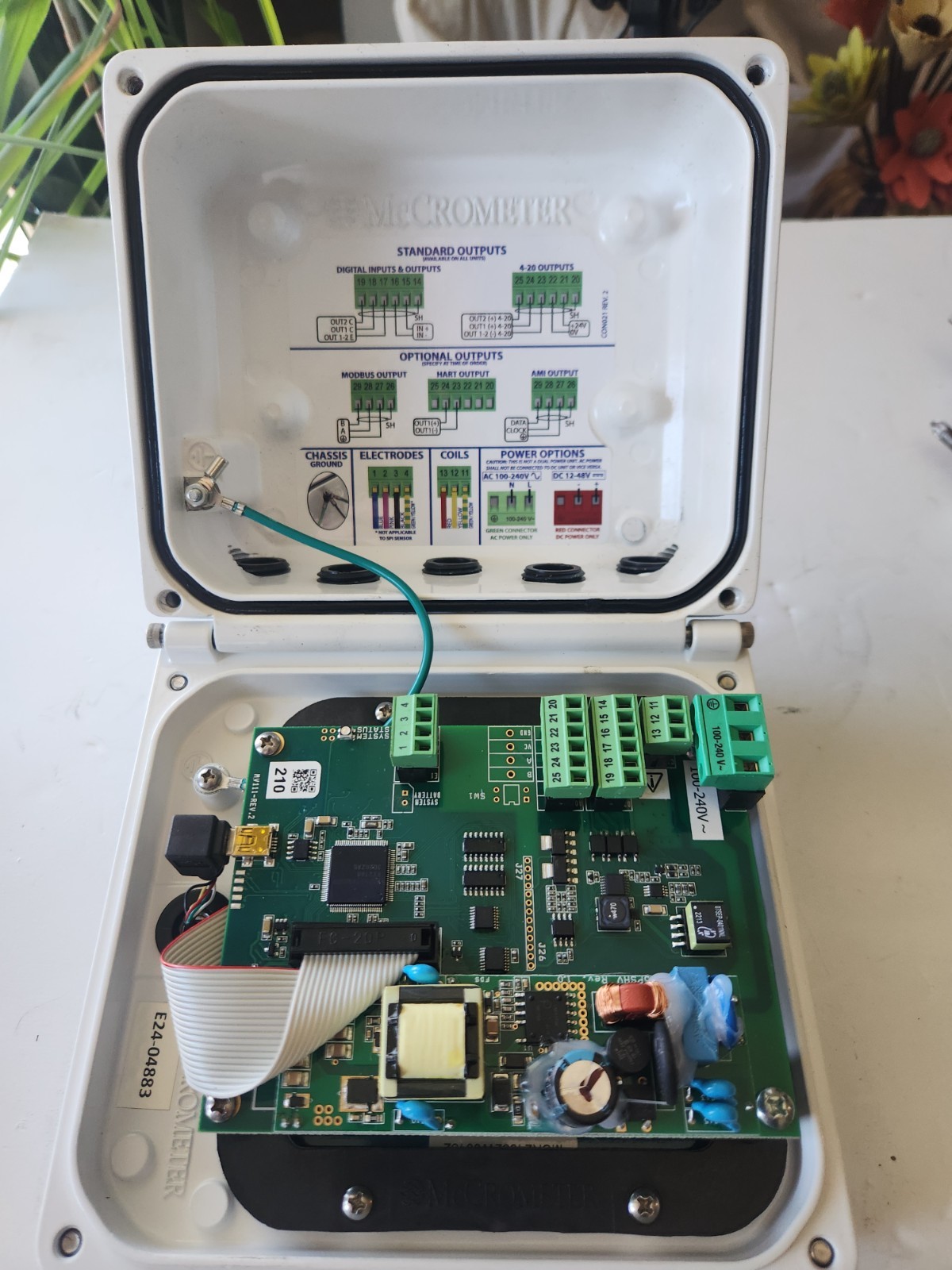 NEW McCrometer Hach ProComm PC-RA1 Electromagnetic Flow Meter Converter