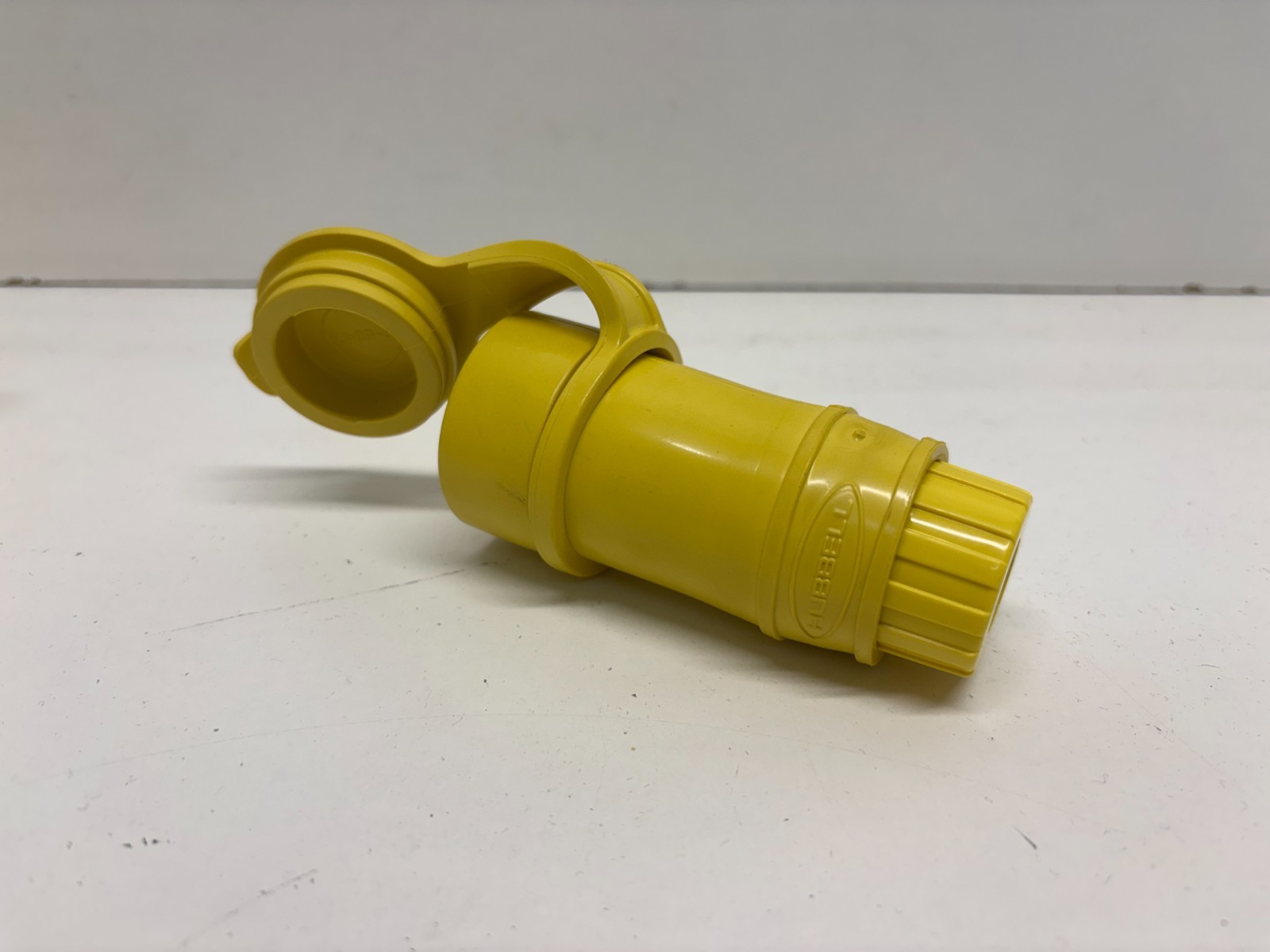 NEW OLD STOCK! HUBBELL WATERTIGHT 15A 125V CONNECTOR HBL15W47