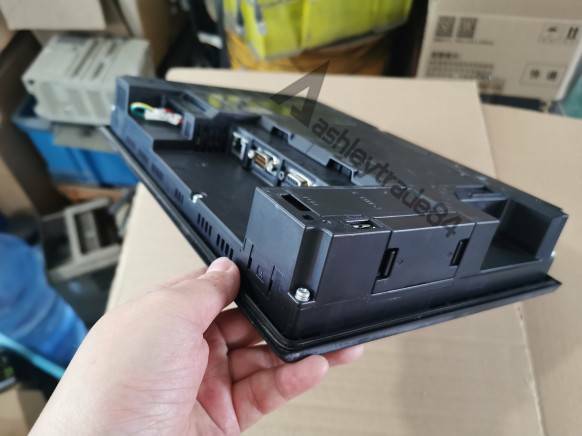 1PC USED Mitsubishi Touch Screen GT2710-STBD