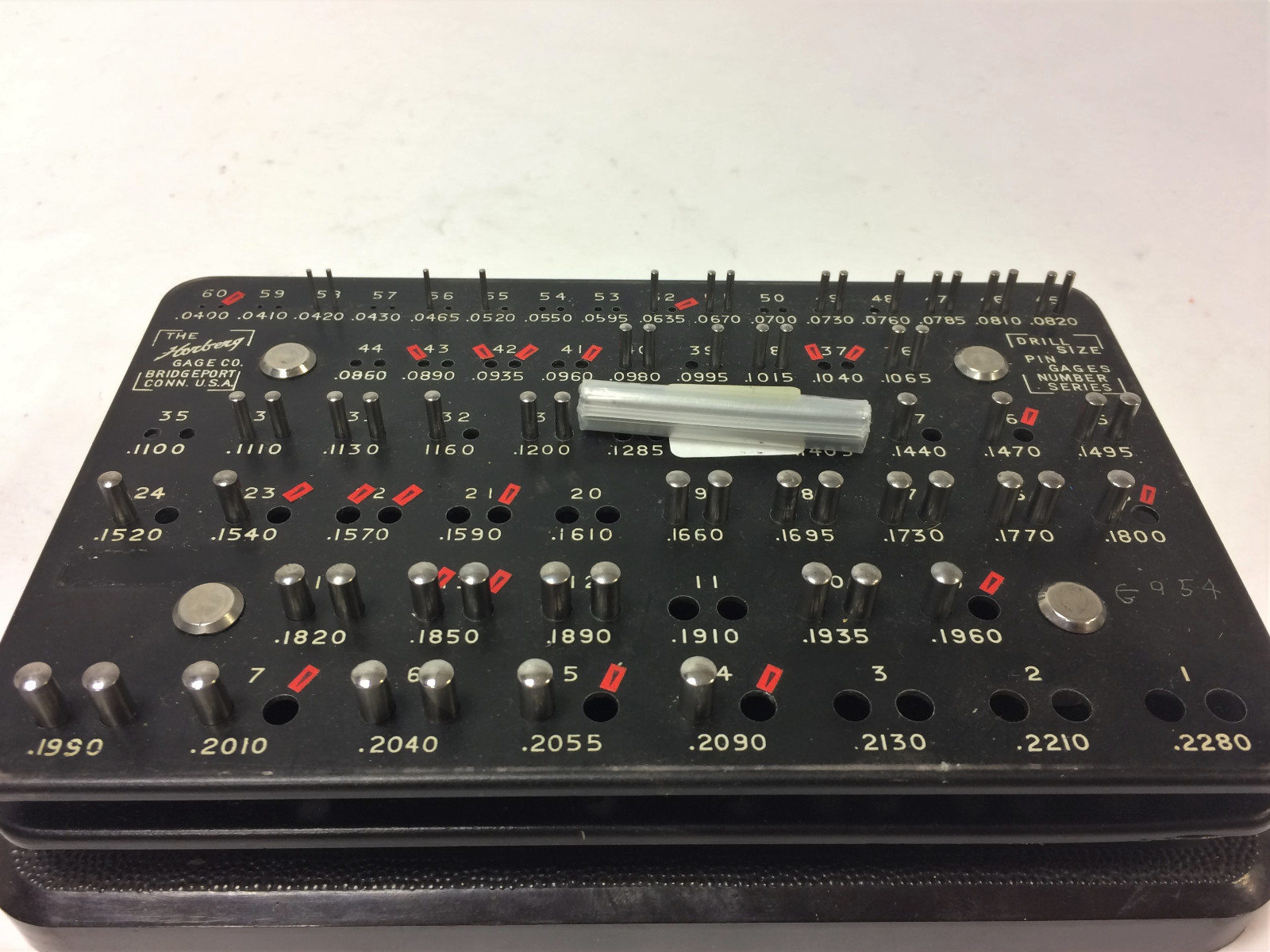 HORBERG GAGE CO. DRILL SIZE PIN GAGES INCOMPLETE NUMBER SET (.0400″-.2280″)