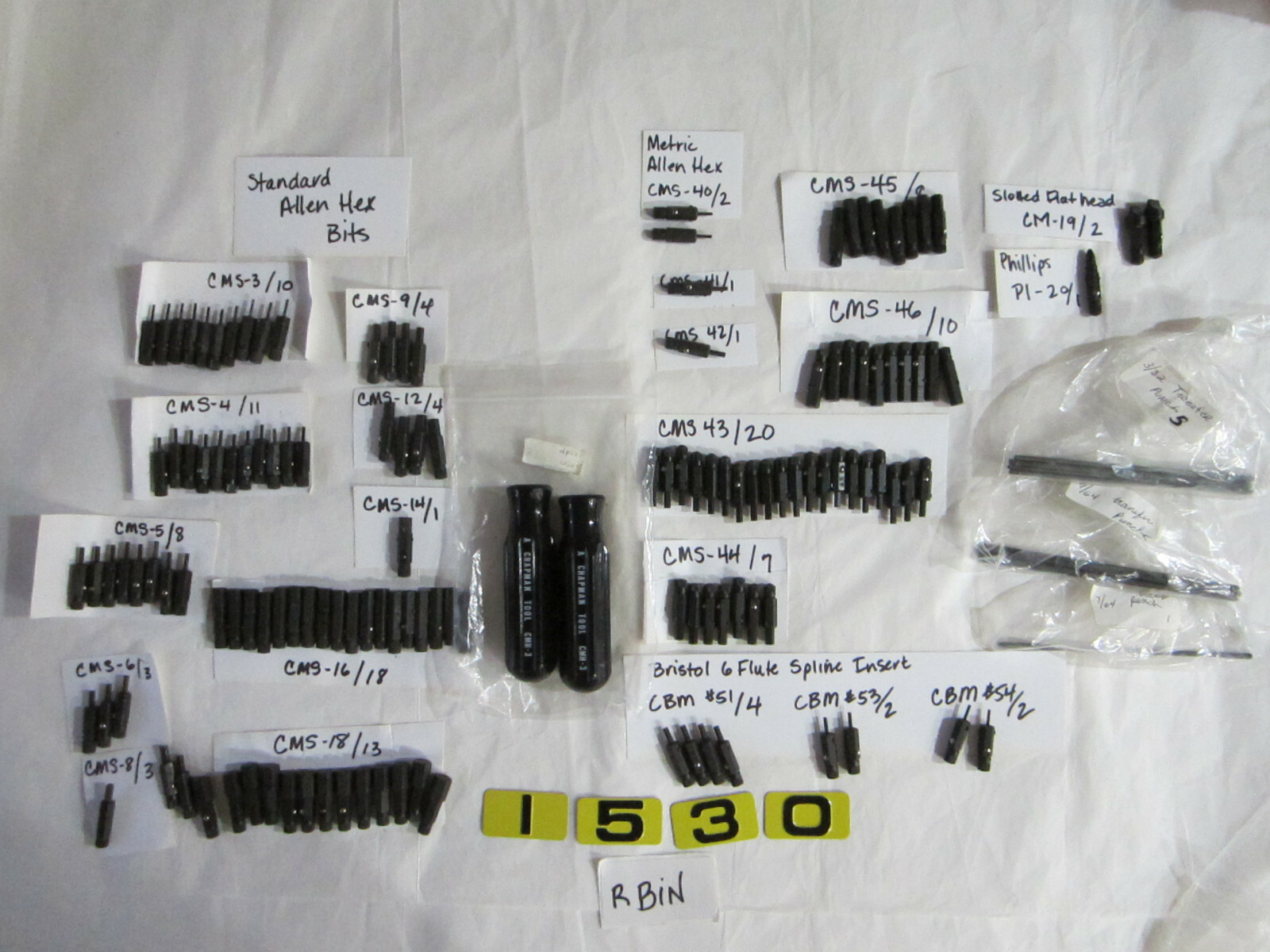 CHAPMAN TOOL SCREWDRIVER HANDLE(S) CMH3 & BITS SEE PHOTOS LOT OF 148