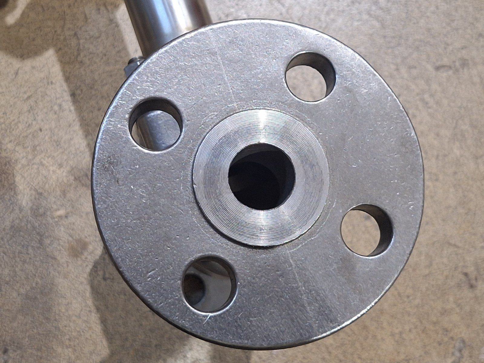 FISHER BAUMANN 32-24 577SVFE CONTROL VALVE 1″ FLANGED 316 STAINLESS 5-15 PSI