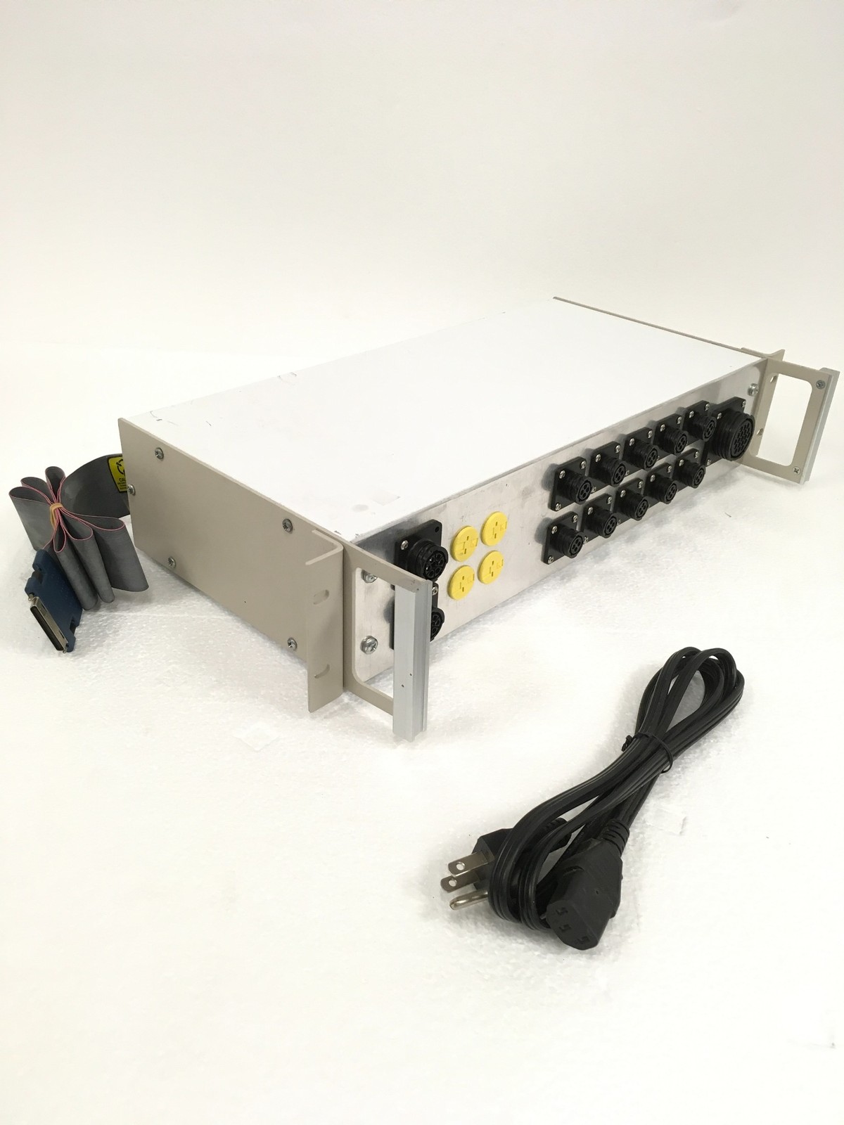 Grayhill National Instruments CB-68LP Terminal Block 70MRCK16 w/ Power Cord QTY