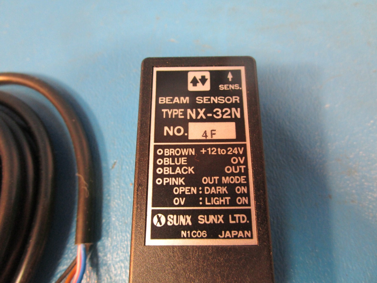 SUNX NX-32N, Narrow-View Diffuse Reflective Photoelectric Sensor, BEAM SENSOR