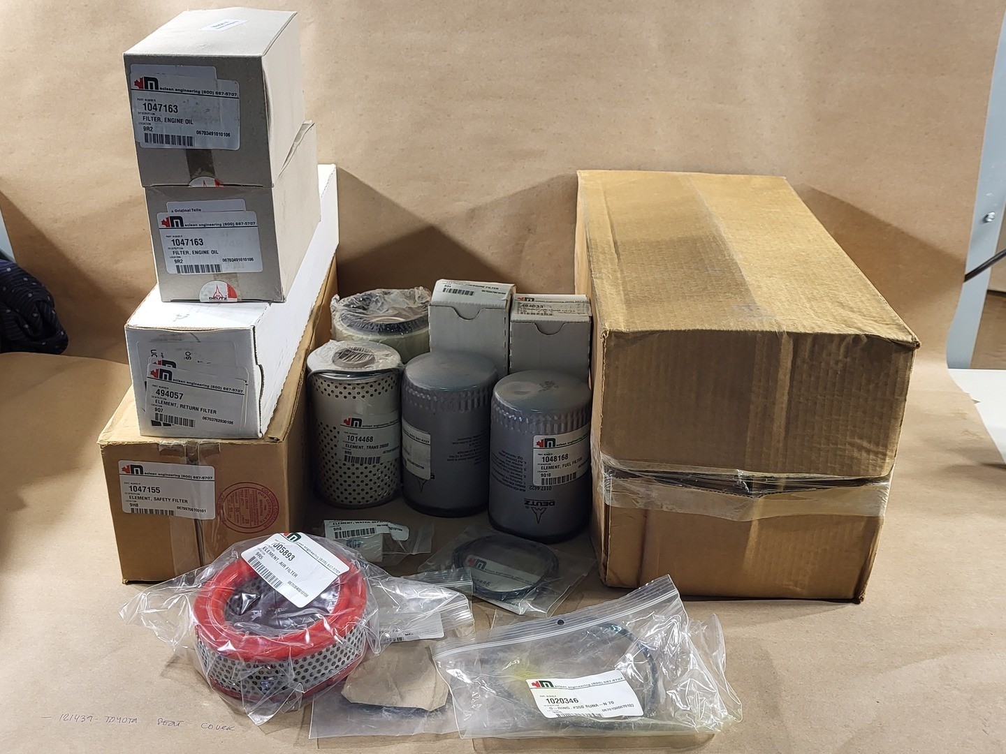 SURPLUS NEW MACLEAN Bolter Filter Package Kit F6L413FW Drill Maclean – Air