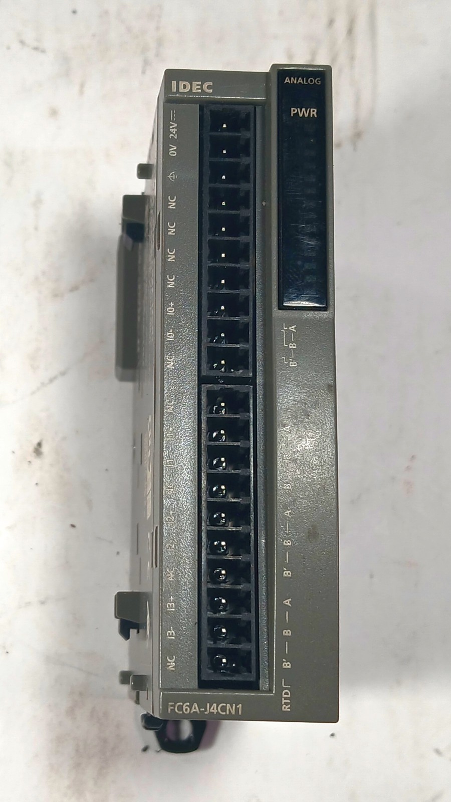 1 USED IDEC FC6A-J4CN1 MICROSMART PLC 4PT ANALOG INPUT MODULE ***MAKE OFFER***