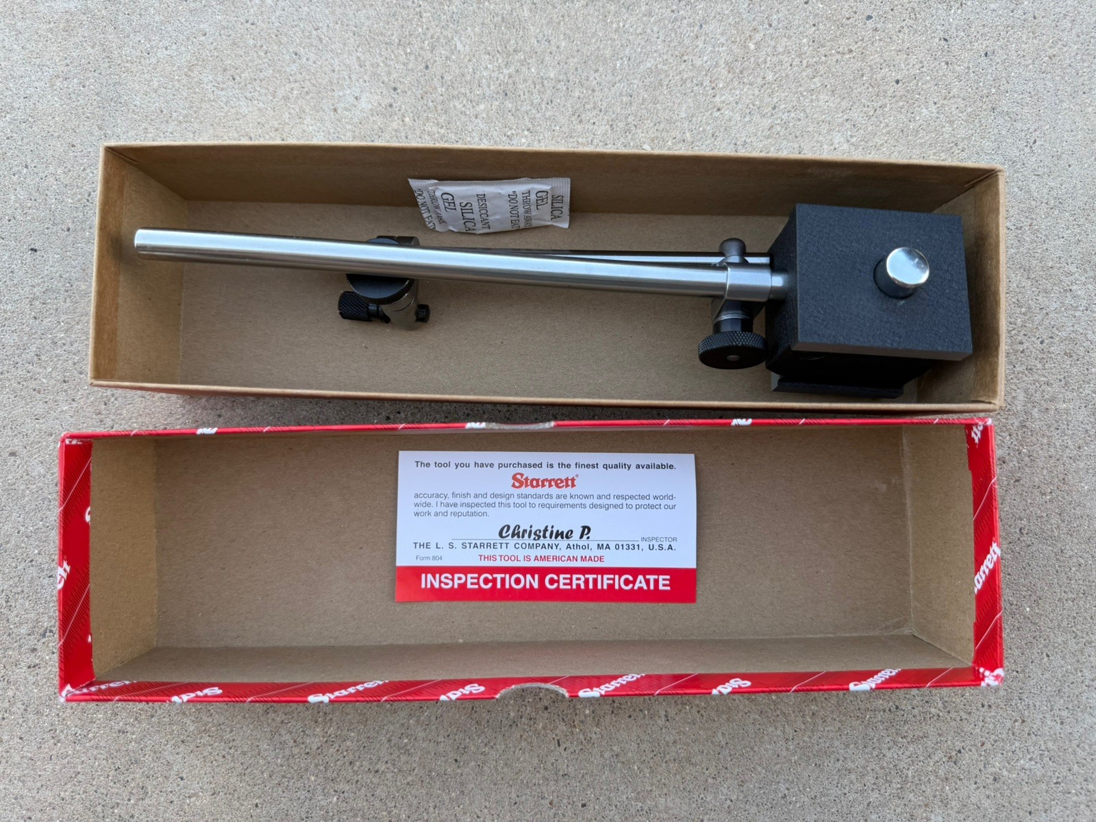 STARRETT 657AA Magnetic Base w/Attachments, Rod 0.250 In