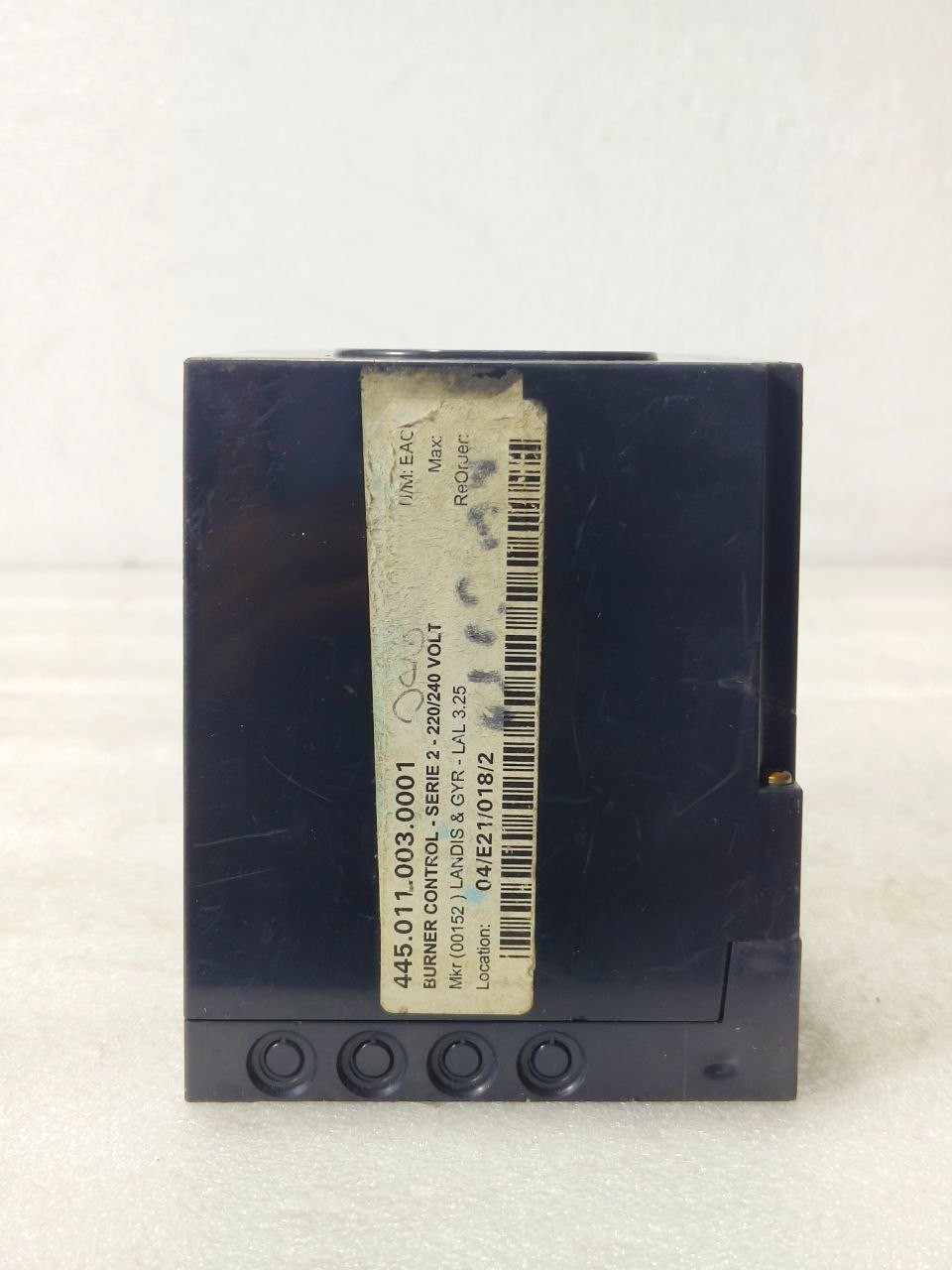 LANDIS & GYR LAL3.25 SERIE 02 OIL BURNER CONTROL BOX 220-240V 50/60HZ FREE SHIPP