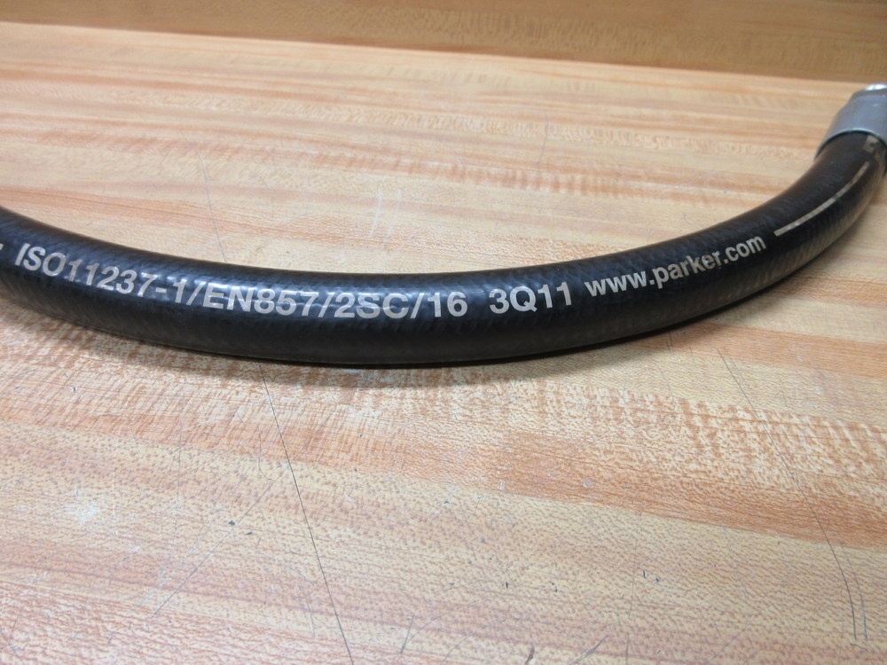 Parker BCH2 Hydraulic Hose Assembly ISO11237-1 24-3/8″ OAL