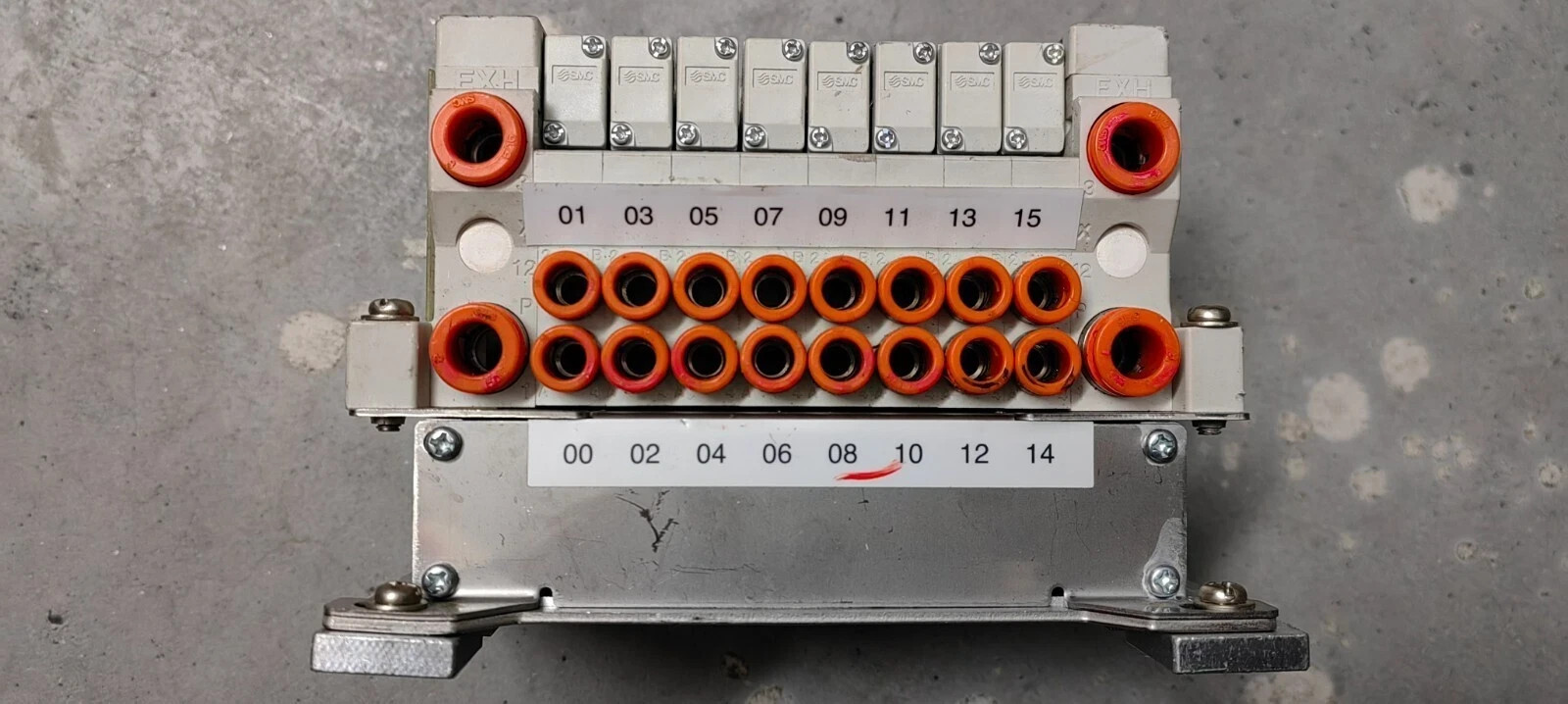 SMC VQ1201N-51 VALVE*8+VV5Q11-08-X1617V AMAT 4060-00965+EX160-SDN2