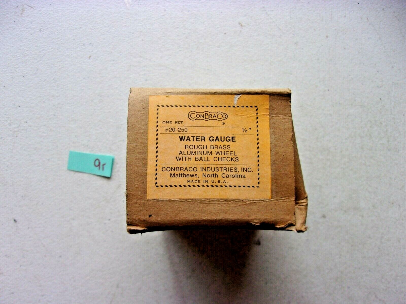 NEW IN BOX CONBRACO WATER GAUGE VALVE #20-250 1/2″ ROUGH BRASS (WL60-2)