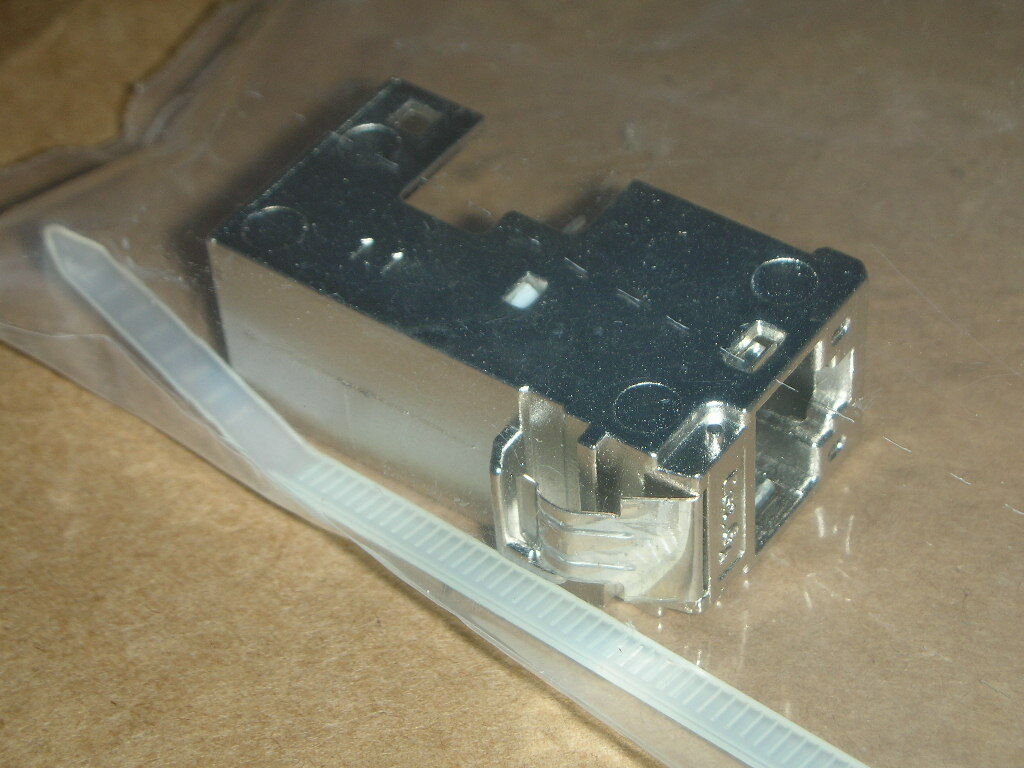 Metz CONNECT 130910-I Recessed RJ45 E-DAT Module Cat.6A 8(8) Jack T568A 1-Pc NEW